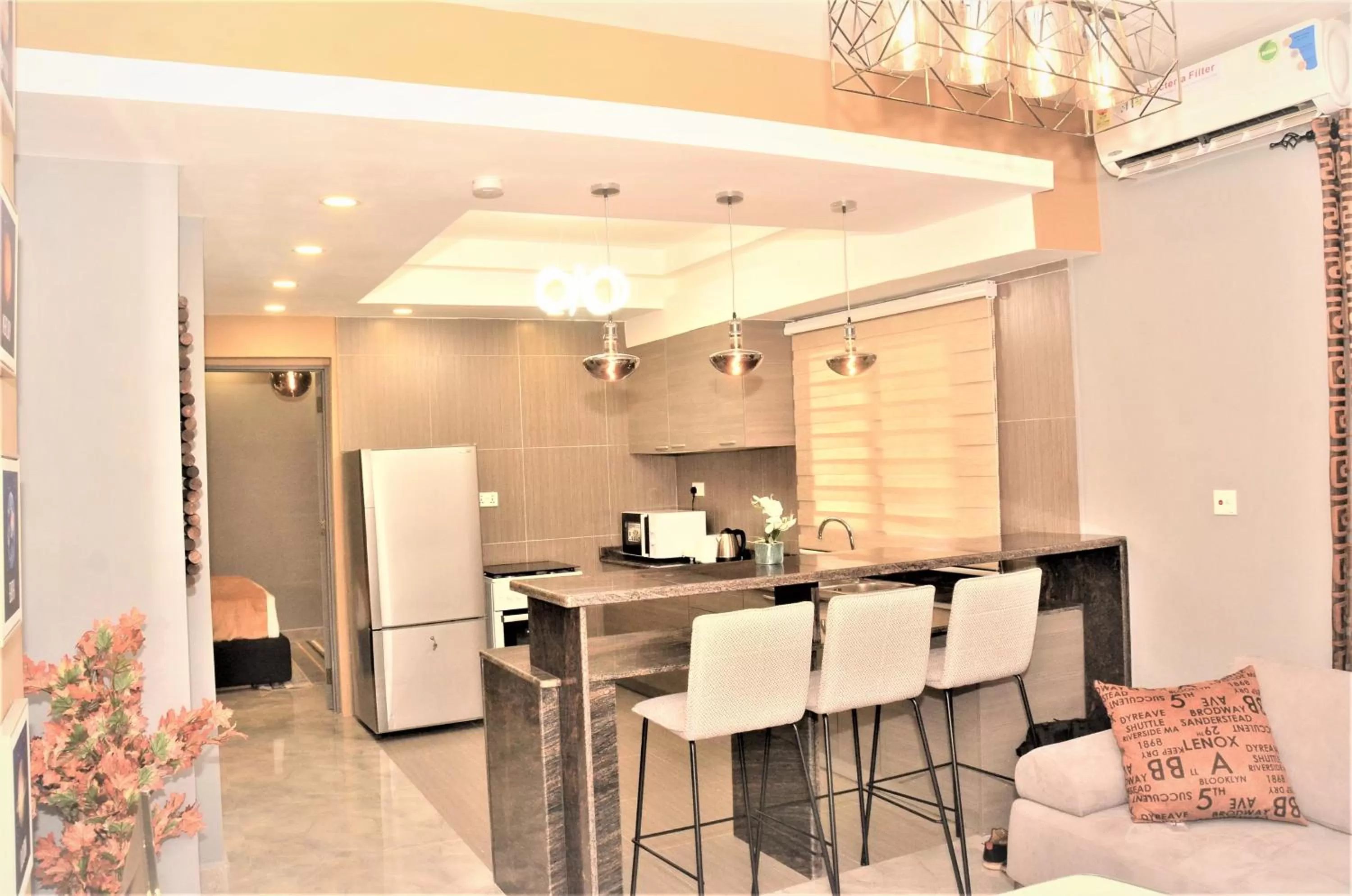 Kitchen or kitchenette in Montecito Apartments
