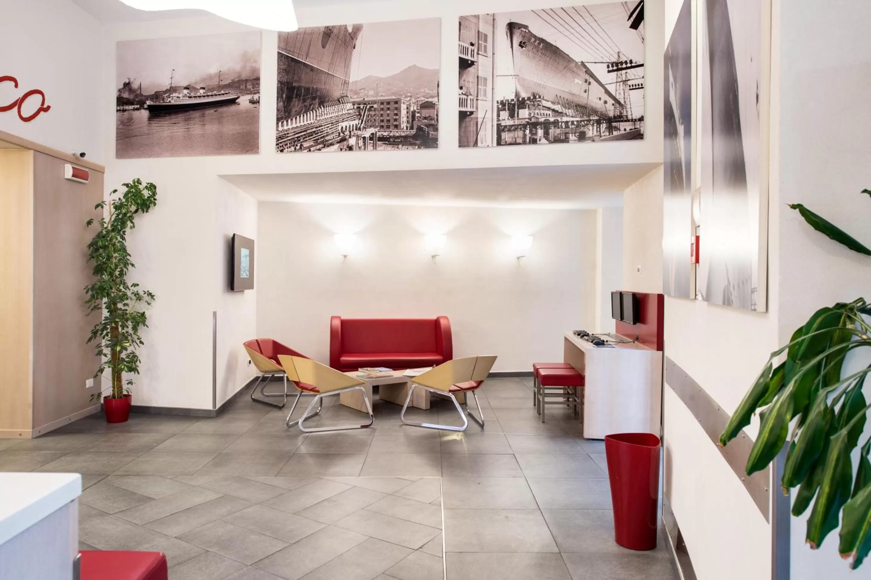 Lobby or reception in Best Western Porto Antico