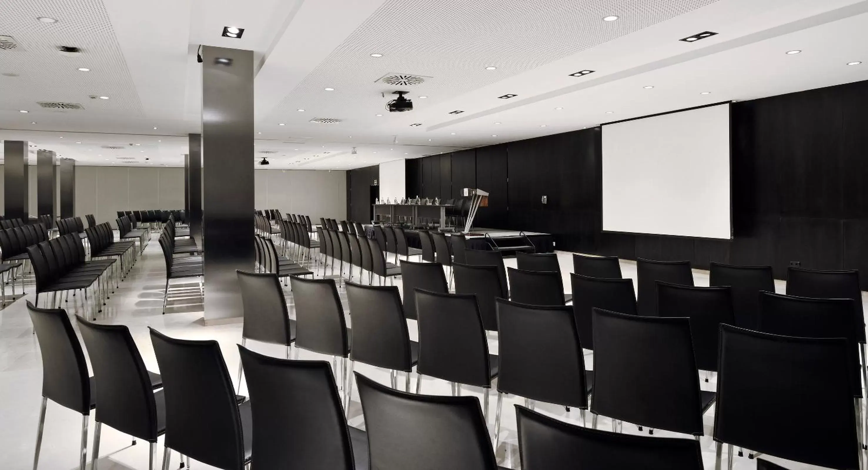 Meeting/conference room in Sol Principe