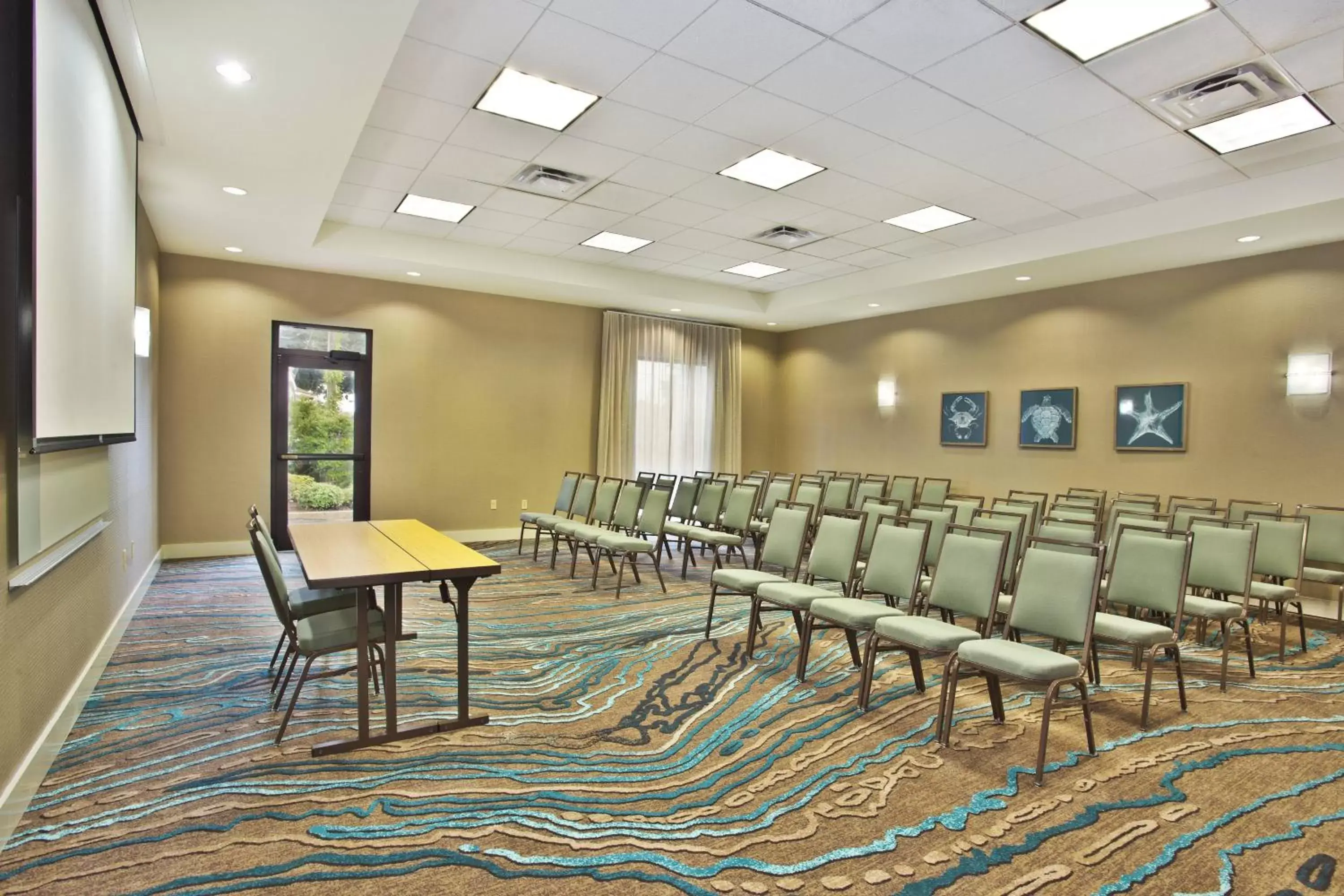 Meeting/conference room in Courtyard by Marriott Gulfport Beachfront