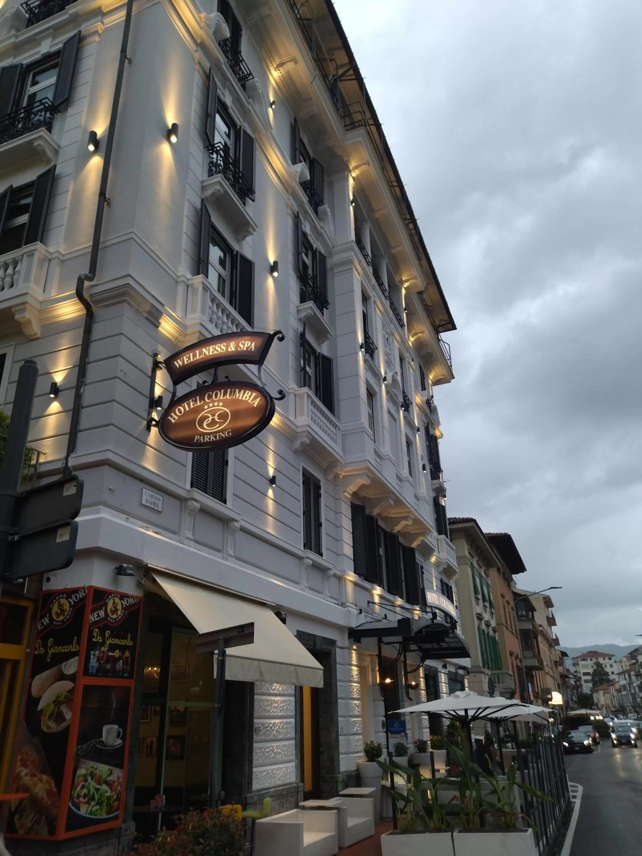 Property building in Hotel Columbia Wellness & Spa