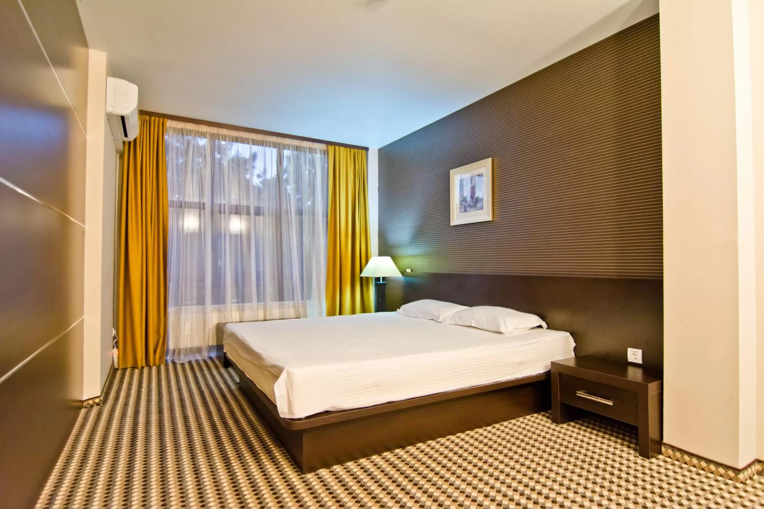 семеен ХОТЕЛ РОМАНТИКА