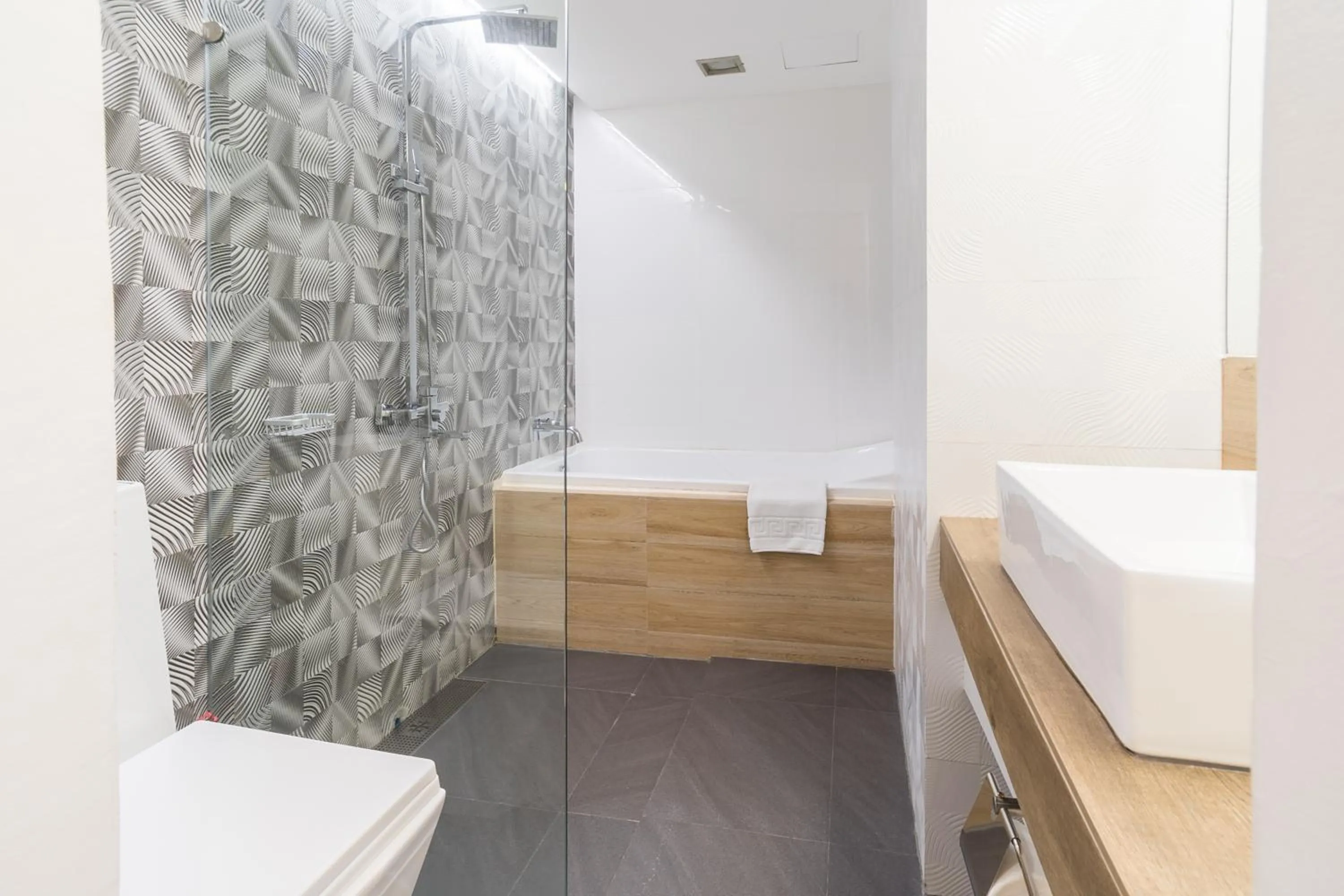 Shower in Heroes Hotel