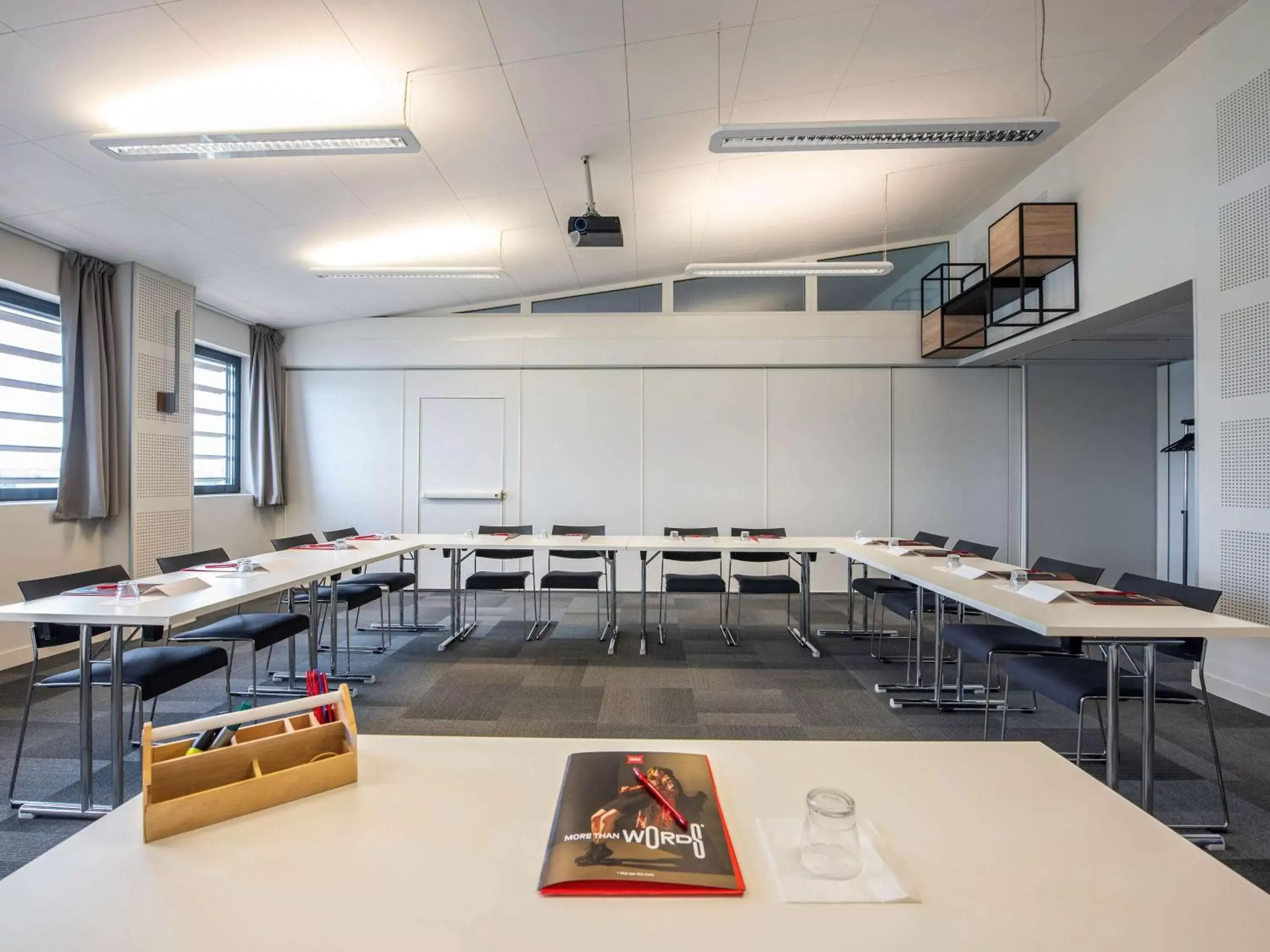 Meeting/conference room in ibis Lyon Sud Oullins