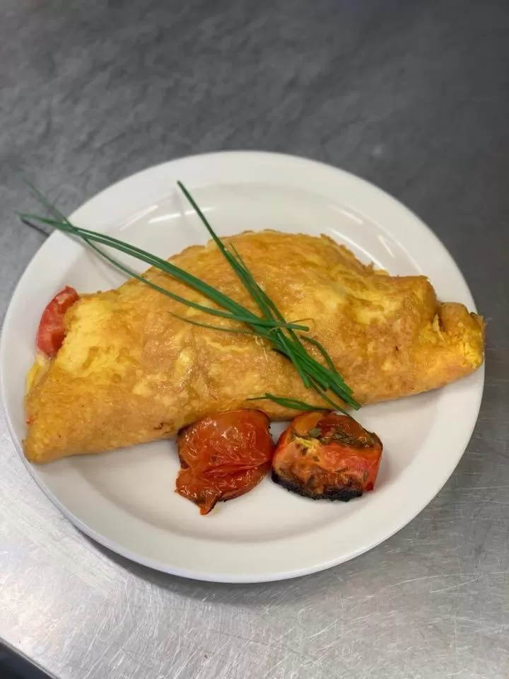 Food close-up in Ten Dollar Town Motel