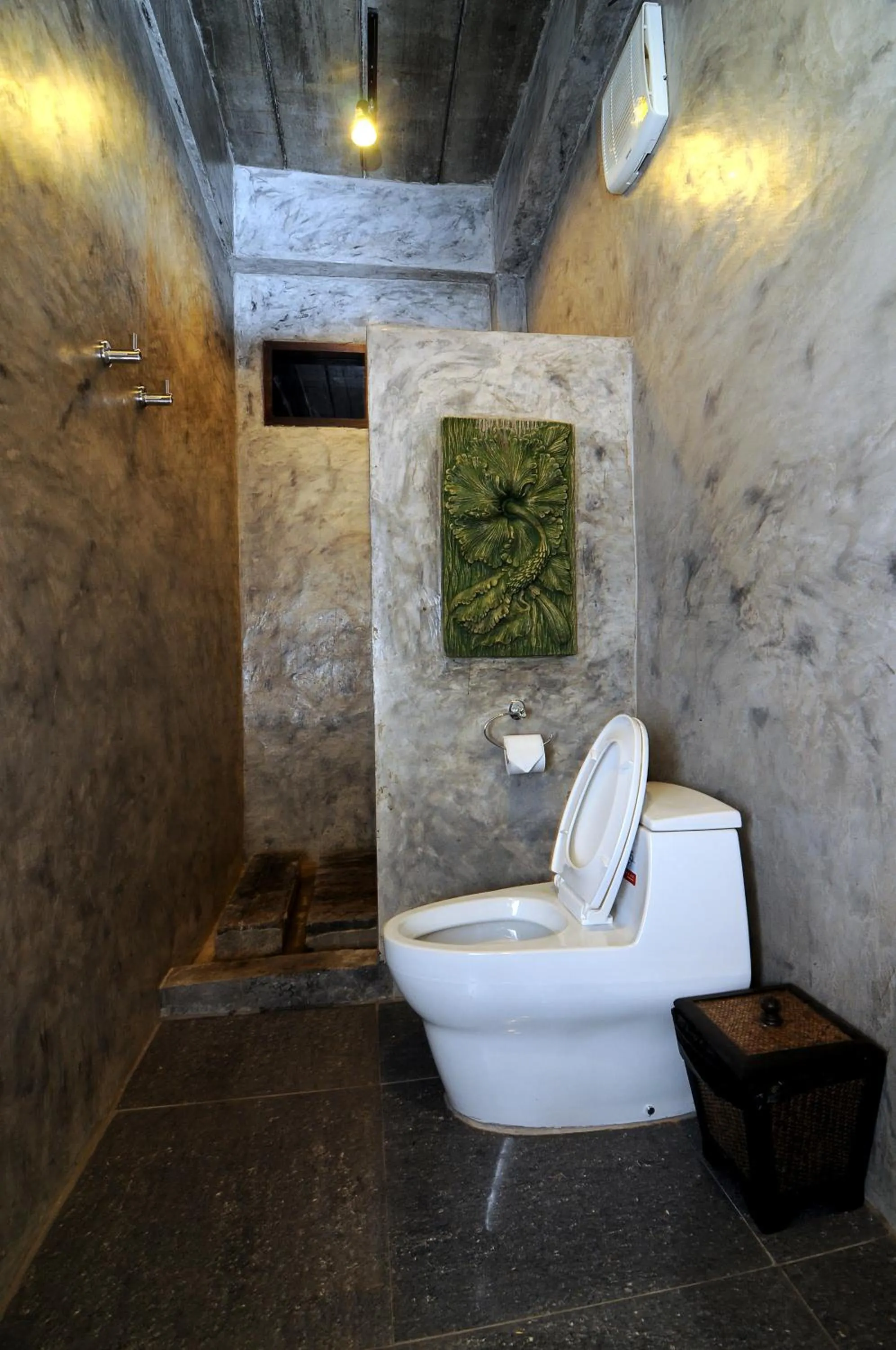 Love Bridge House บ้านสะพานรัก