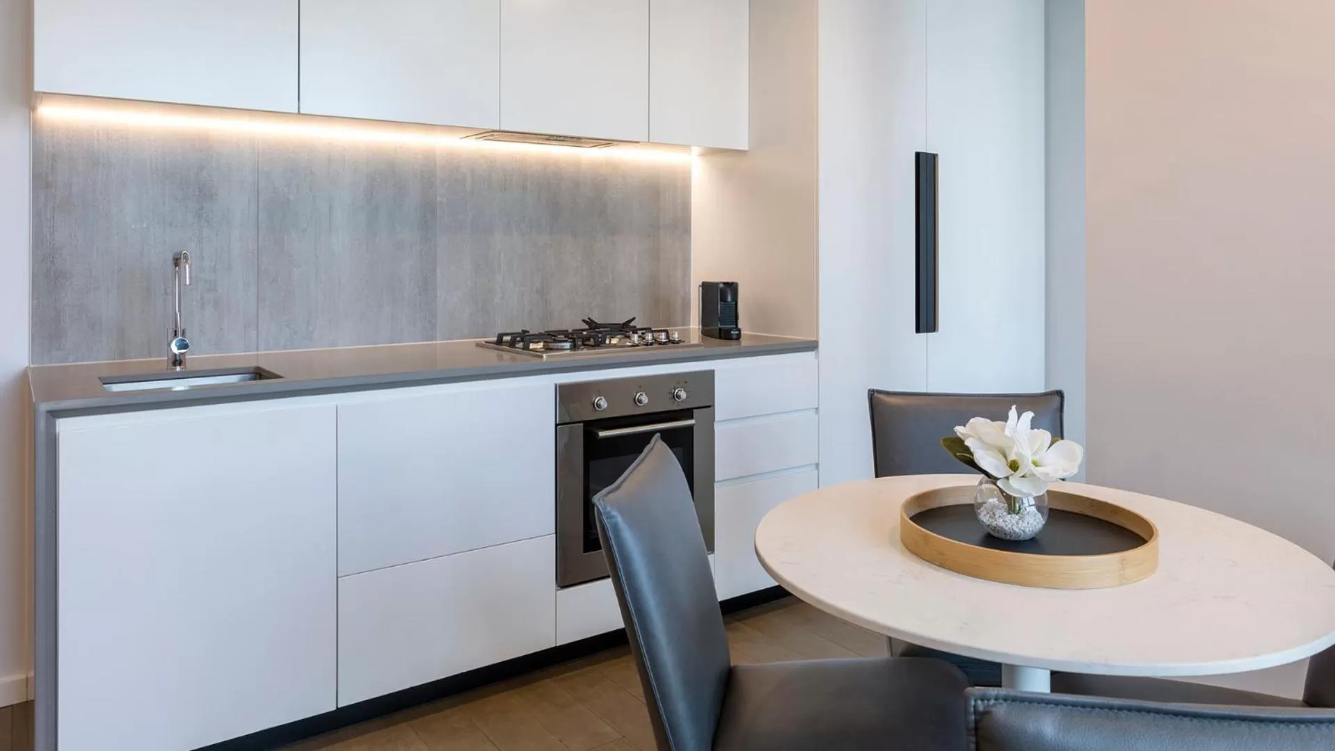 Coffee/tea facilities in Avani Melbourne Central Residences
