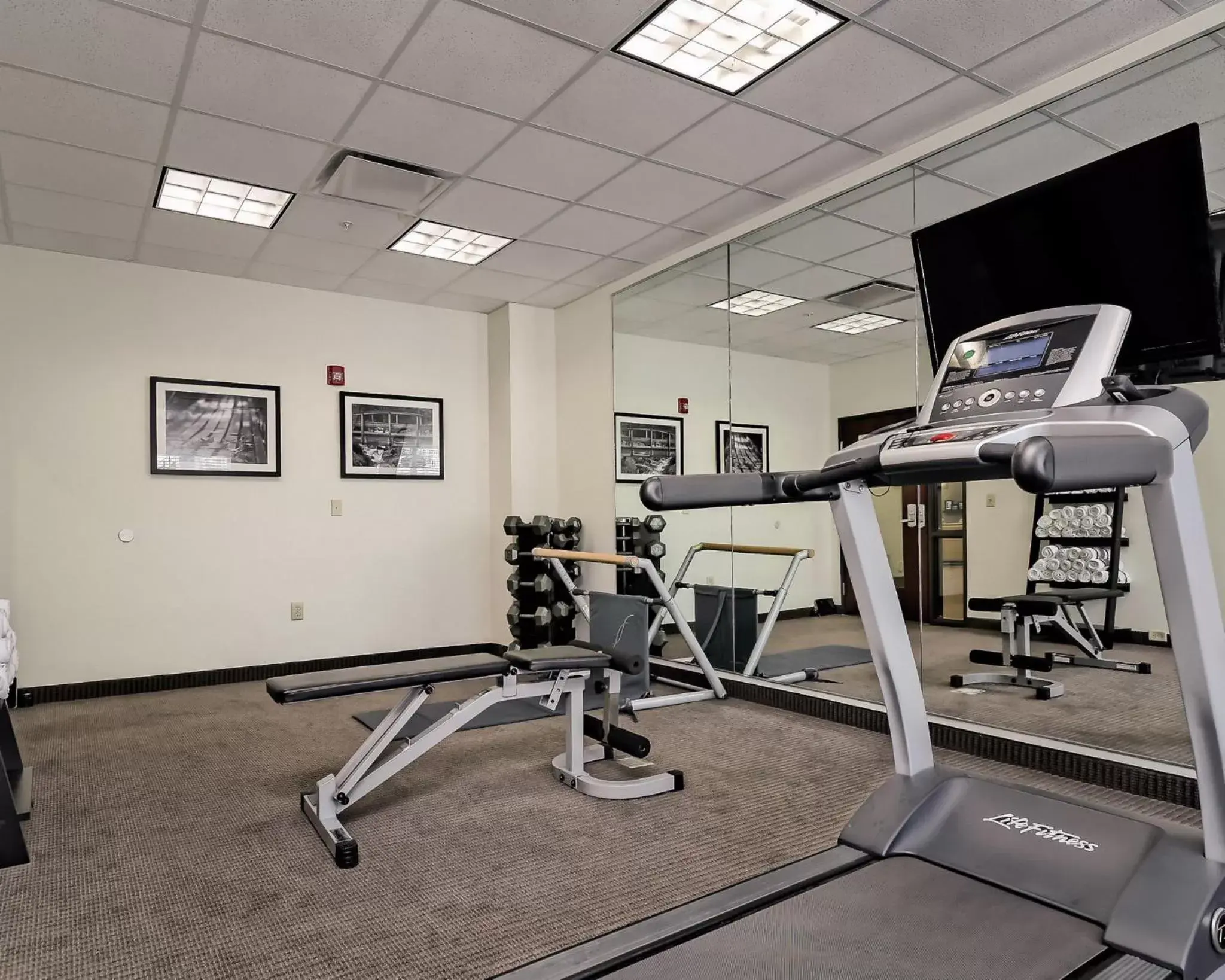 Fitness centre/facilities, Fitness Center/Facilities in Sleep Inn & Suites - Fort Scott
