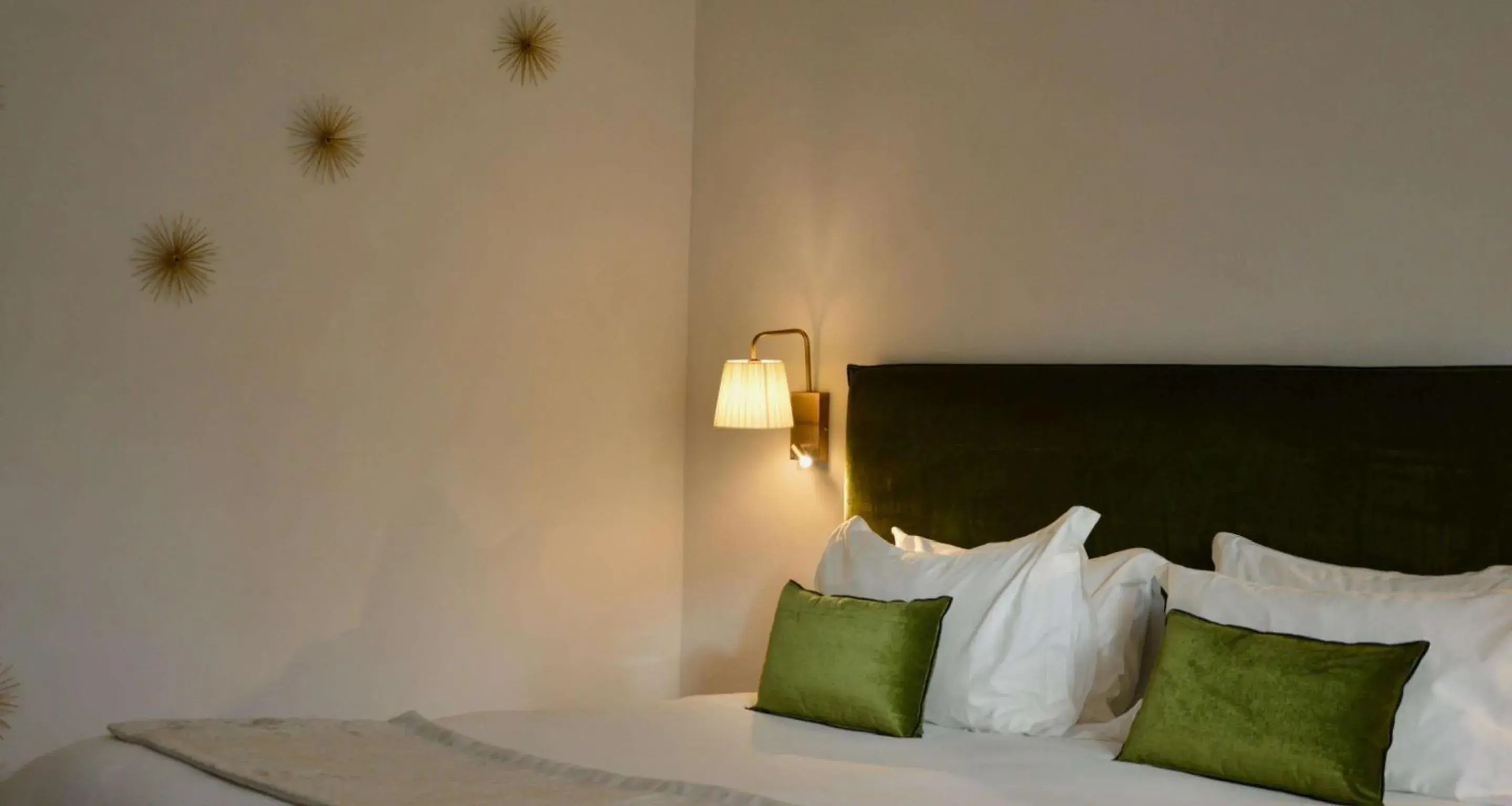 Bedroom, Bed in Best Western Sevan Parc Hotel