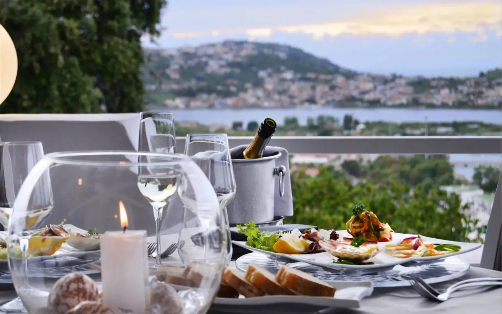 Food in Hotel Cala Moresca Food in Hotel Cala Moresca