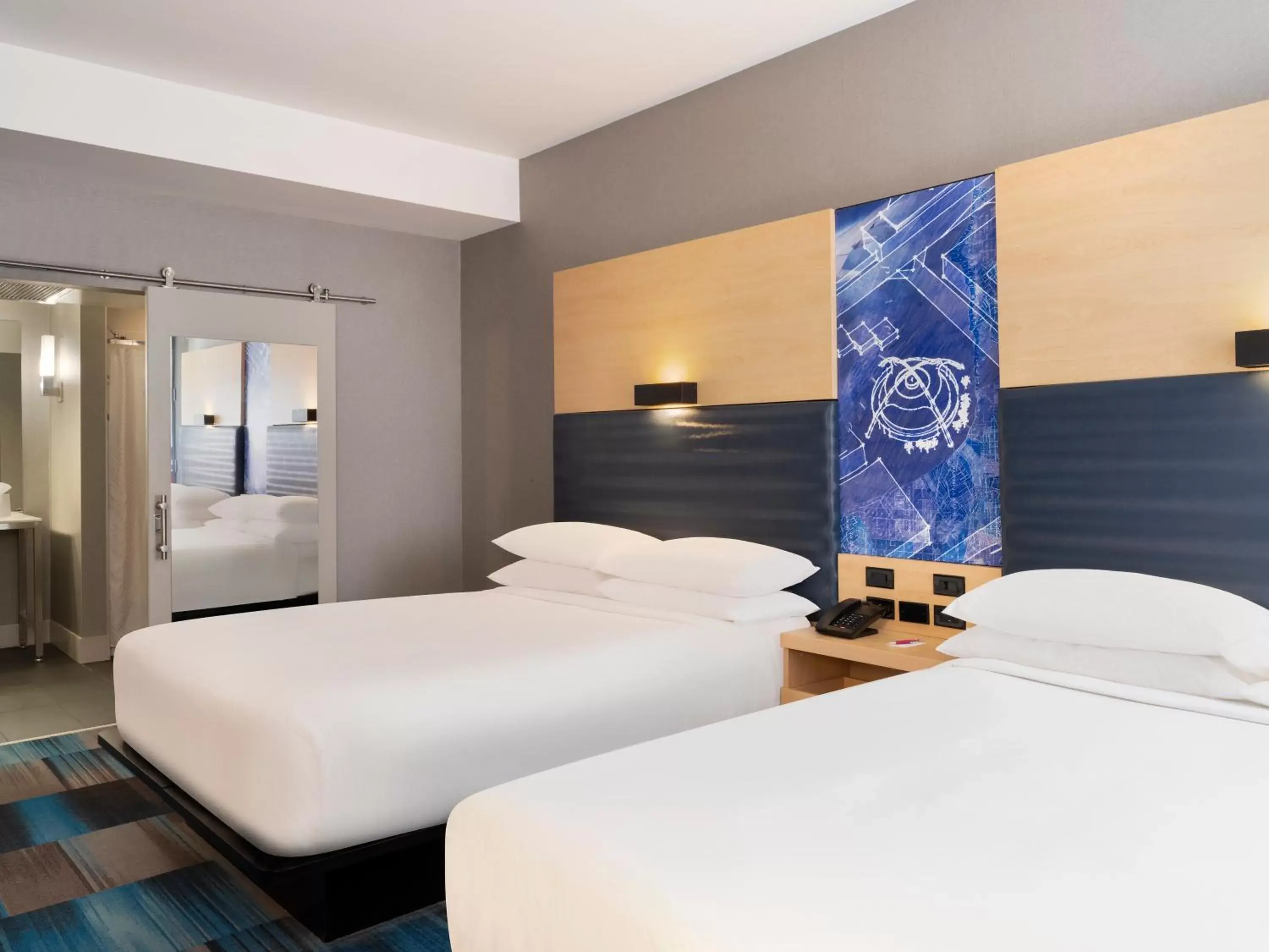 Breezy Queen Room with Two Queen Beds - Hearing Accessible in Aloft El Segundo - Los Angeles Airport