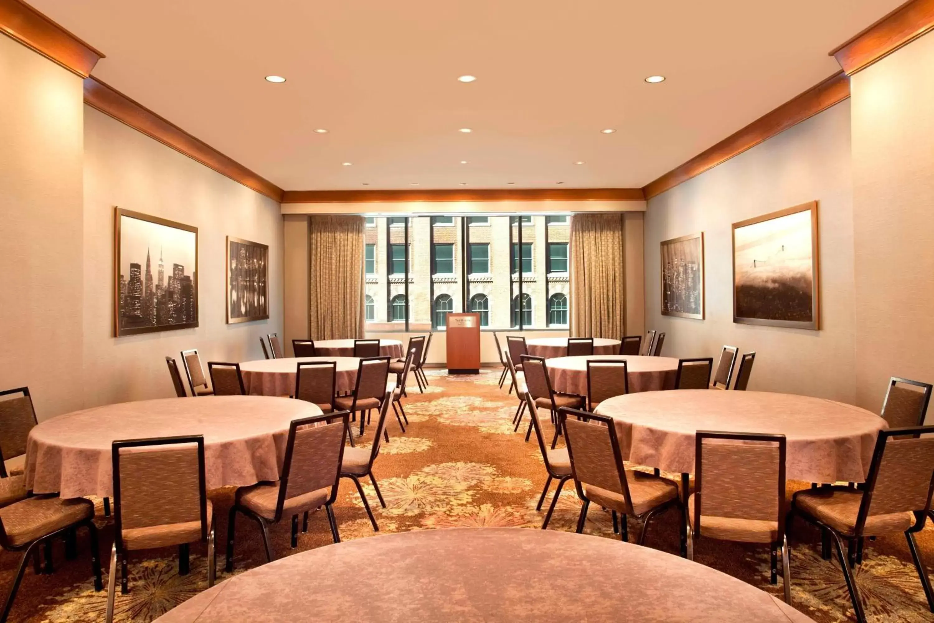 Meeting/conference room, Restaurant/Places to Eat in The Westin New York Grand Central