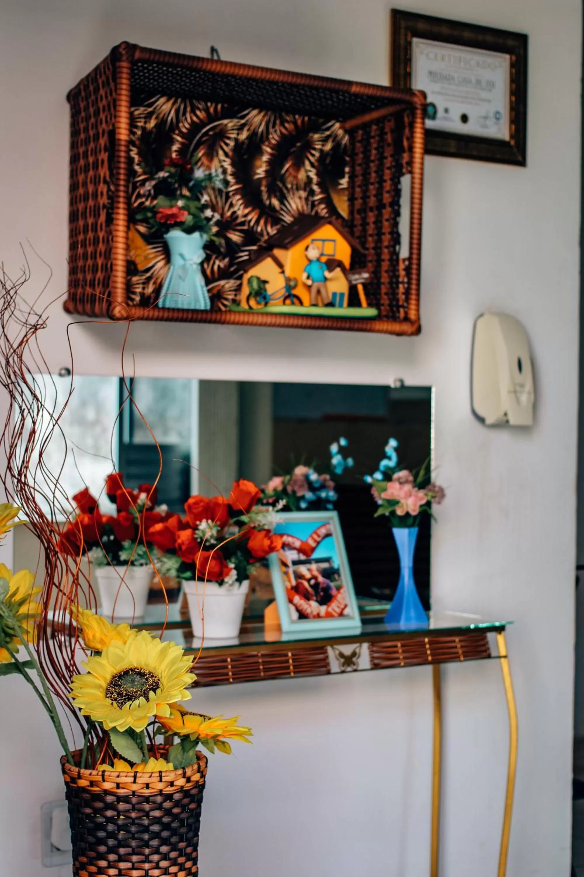 Communal lounge/ TV room, TV/Entertainment Center in Pousada Casa do Ivo Santarém
