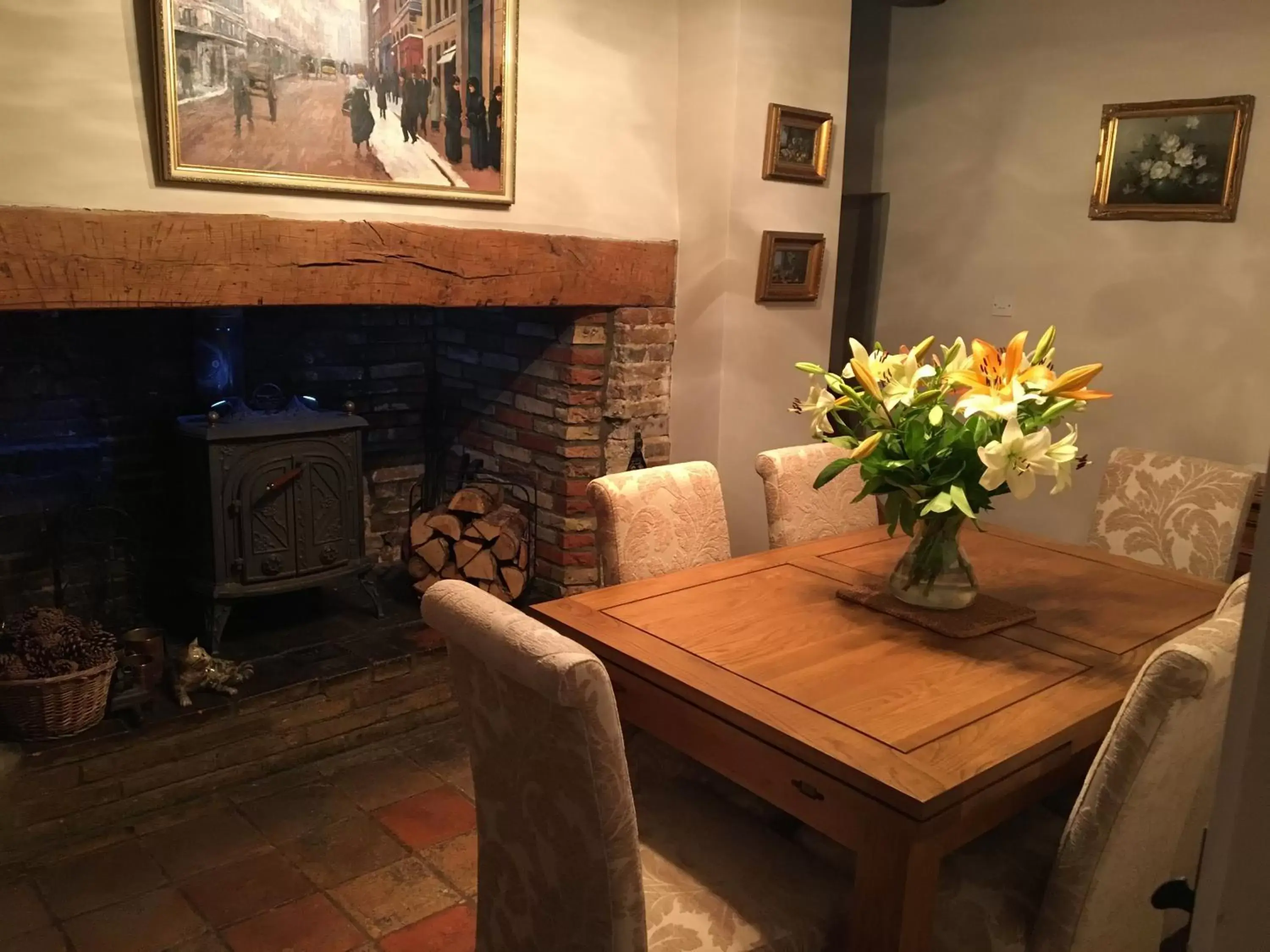 Dining area, Seating Area in Primrose Cottage