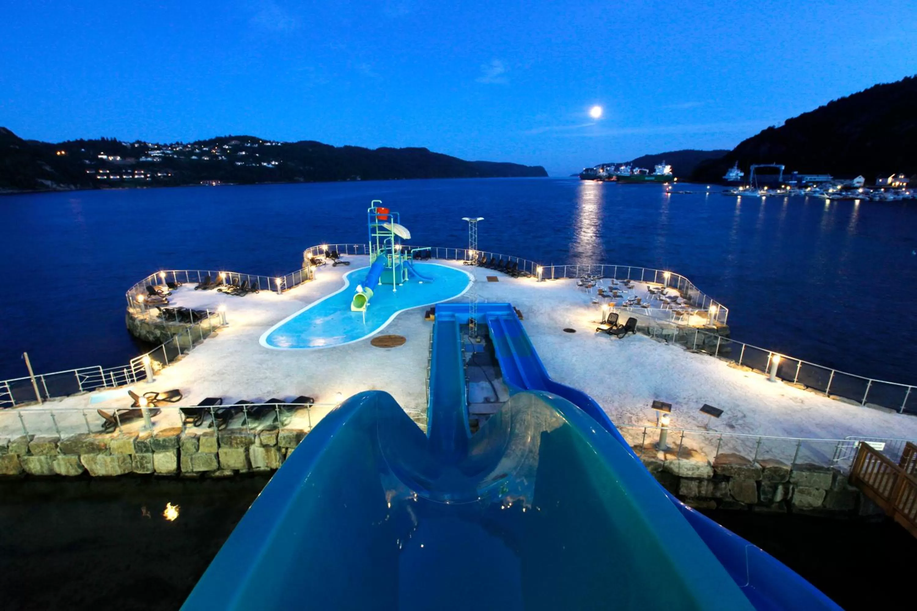 Aqua park in Rosfjord Strandhotel
