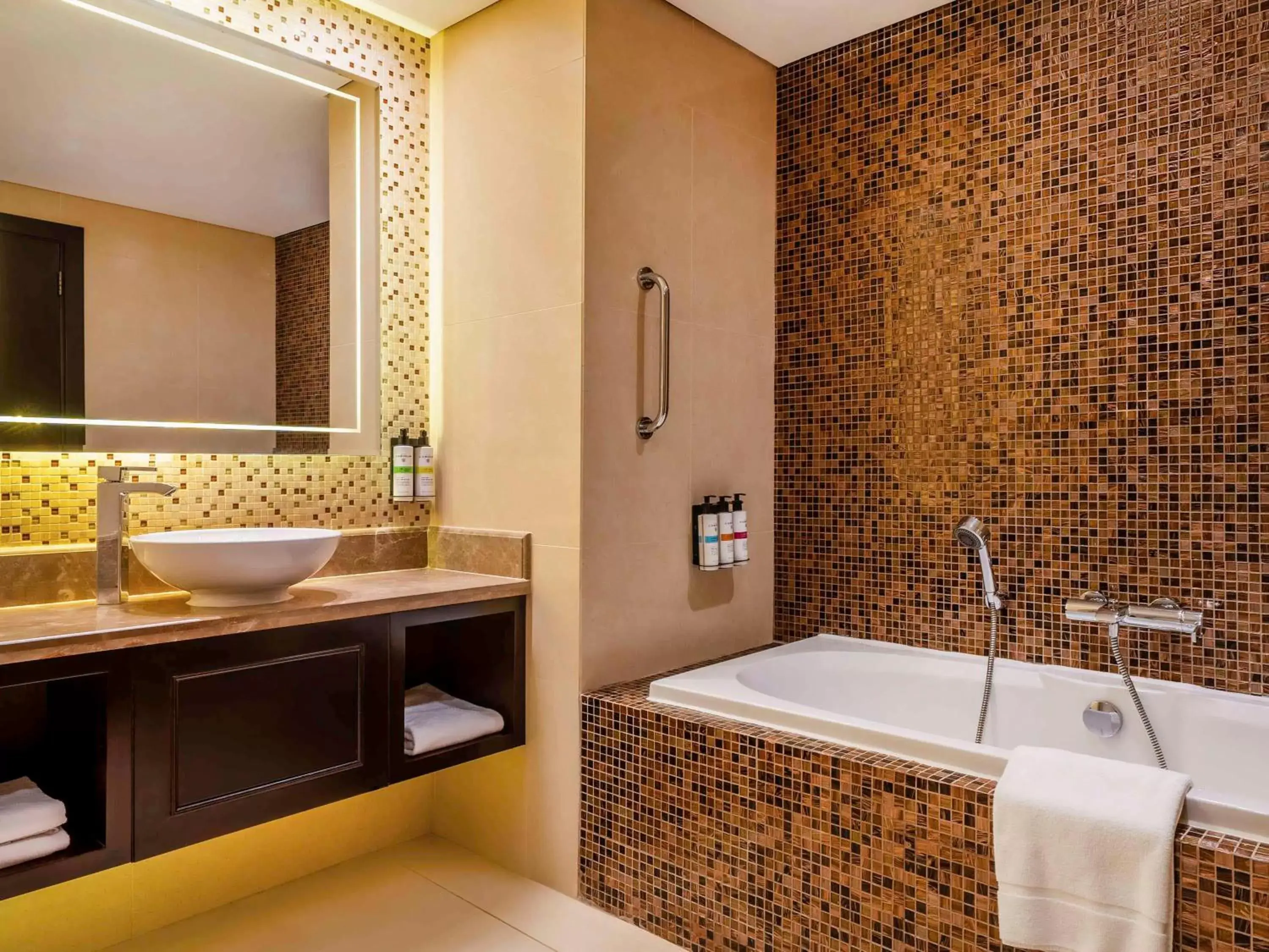 Bathroom in Marjan Island Resort & Spa Managed By Accor