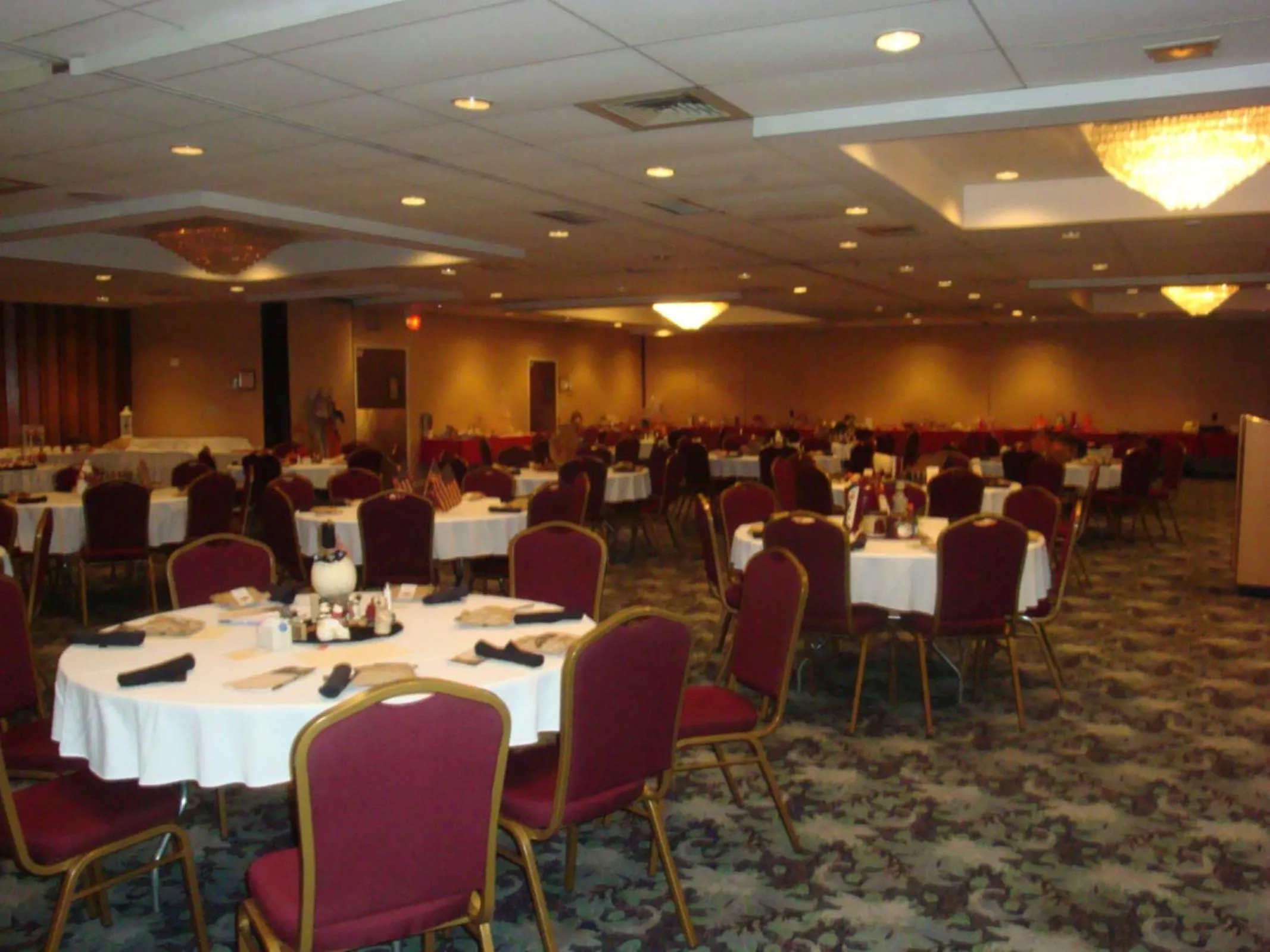 Banquet/Function facilities in Americourt Extended Stays