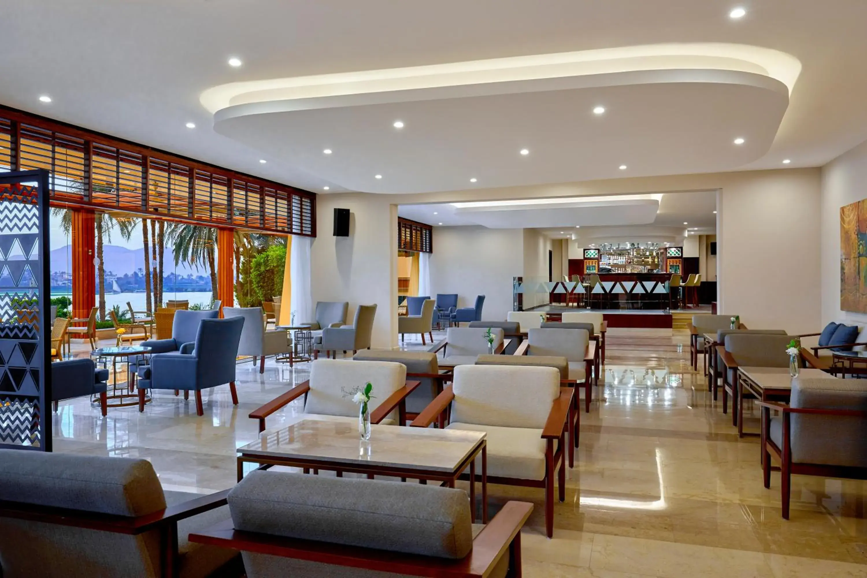 Lounge or bar, Restaurant/Places to Eat in Steigenberger Resort Achti