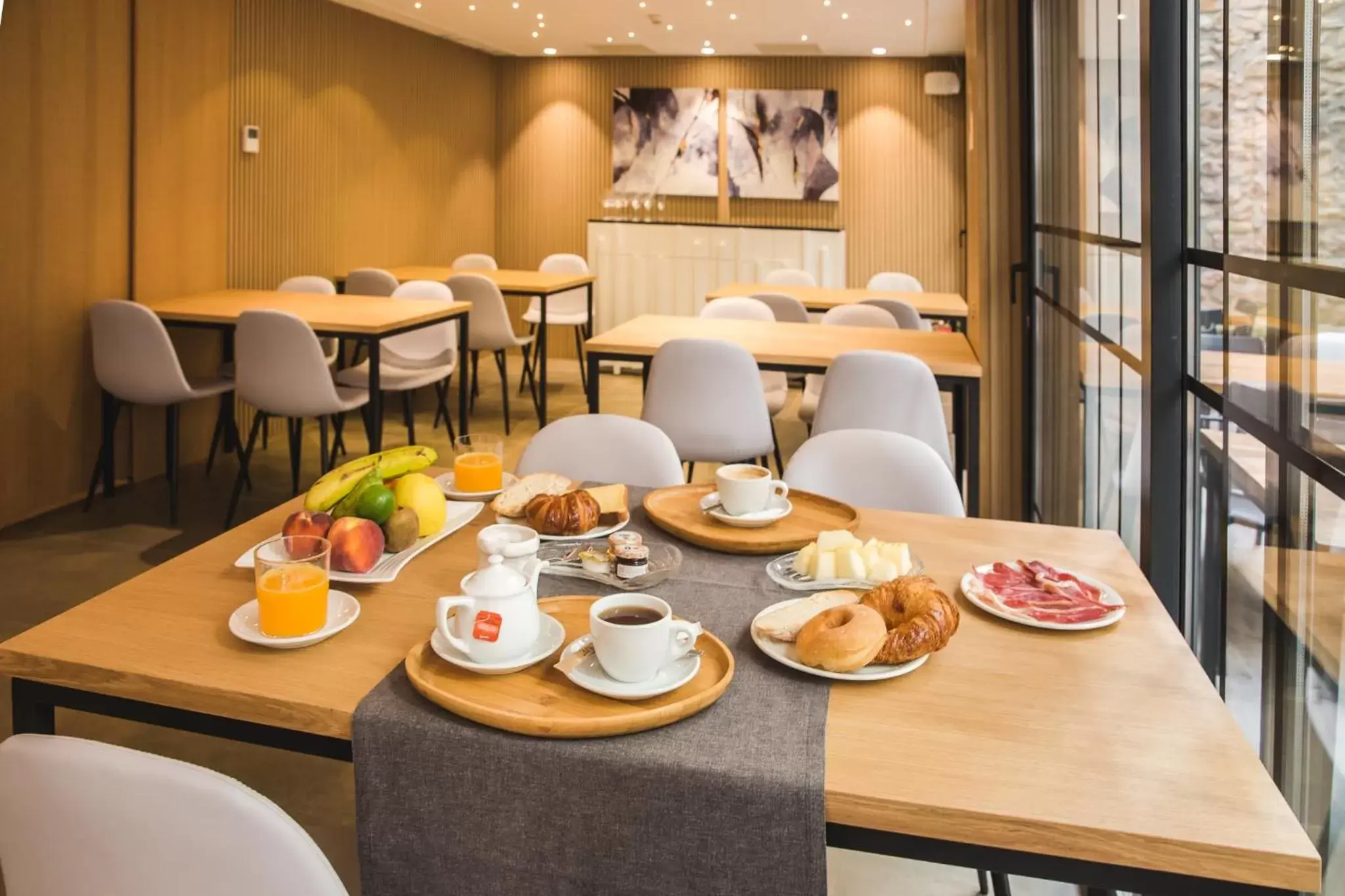 Breakfast in DWO Ábaster Breakfast in DWO Ábaster