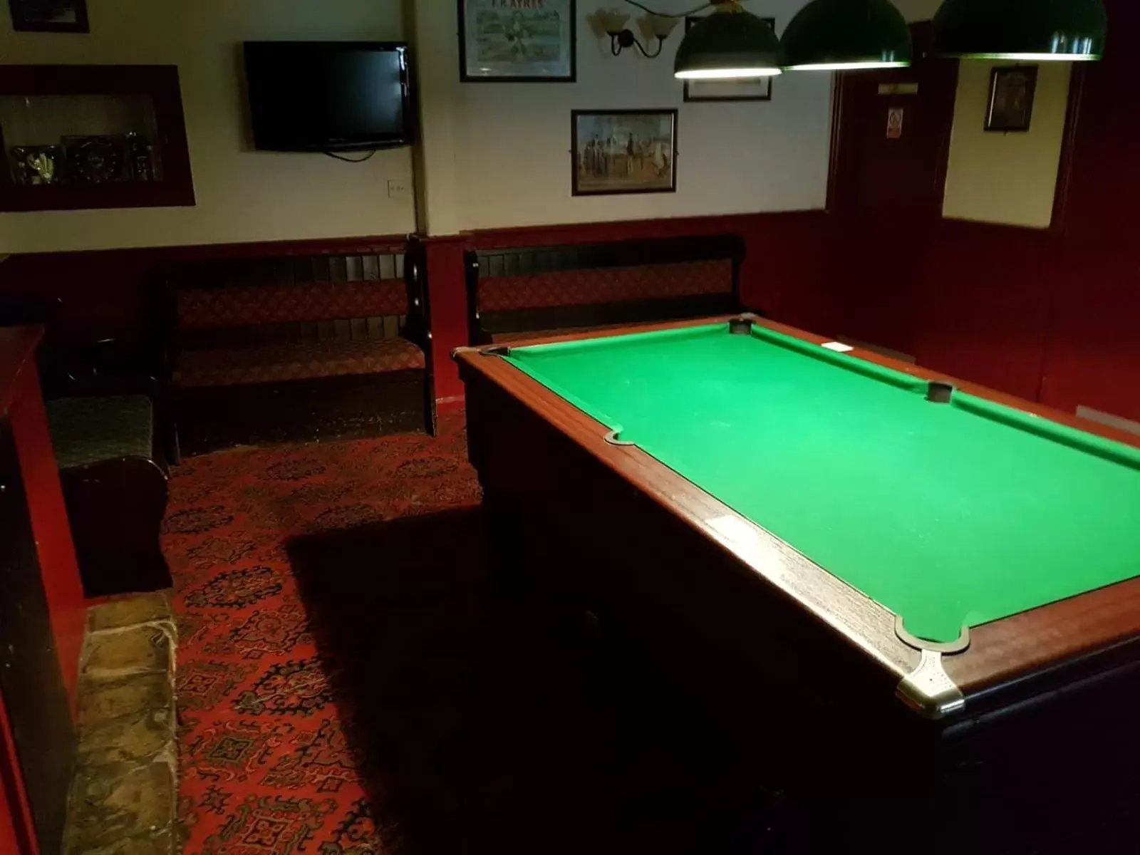 Lounge or bar, Billiards in The Railway Inn