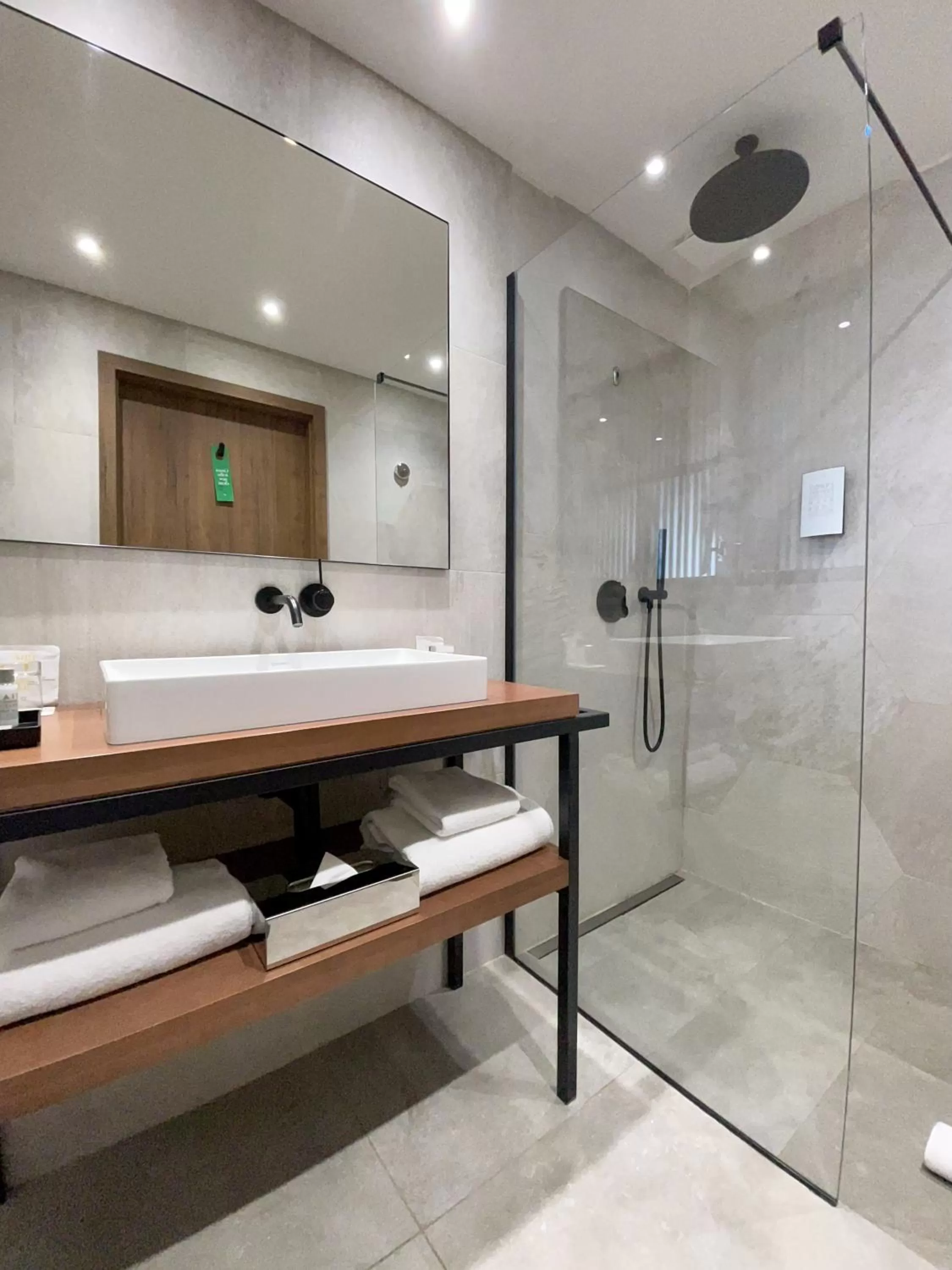 Bathroom in Golden Tulip Porto-Vecchio