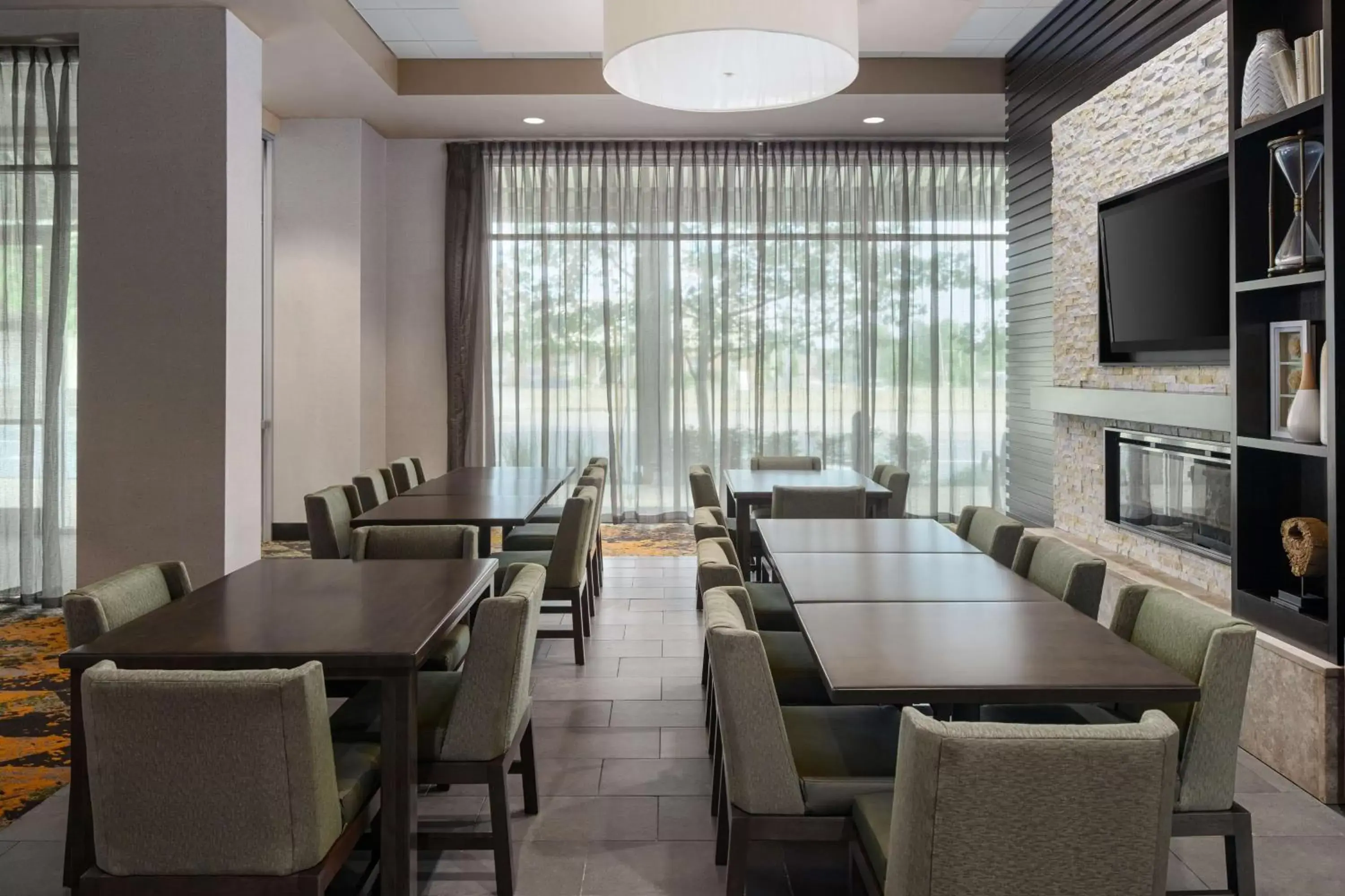 Lobby or reception, Restaurant/Places to Eat in Homewood Suites Springfield
