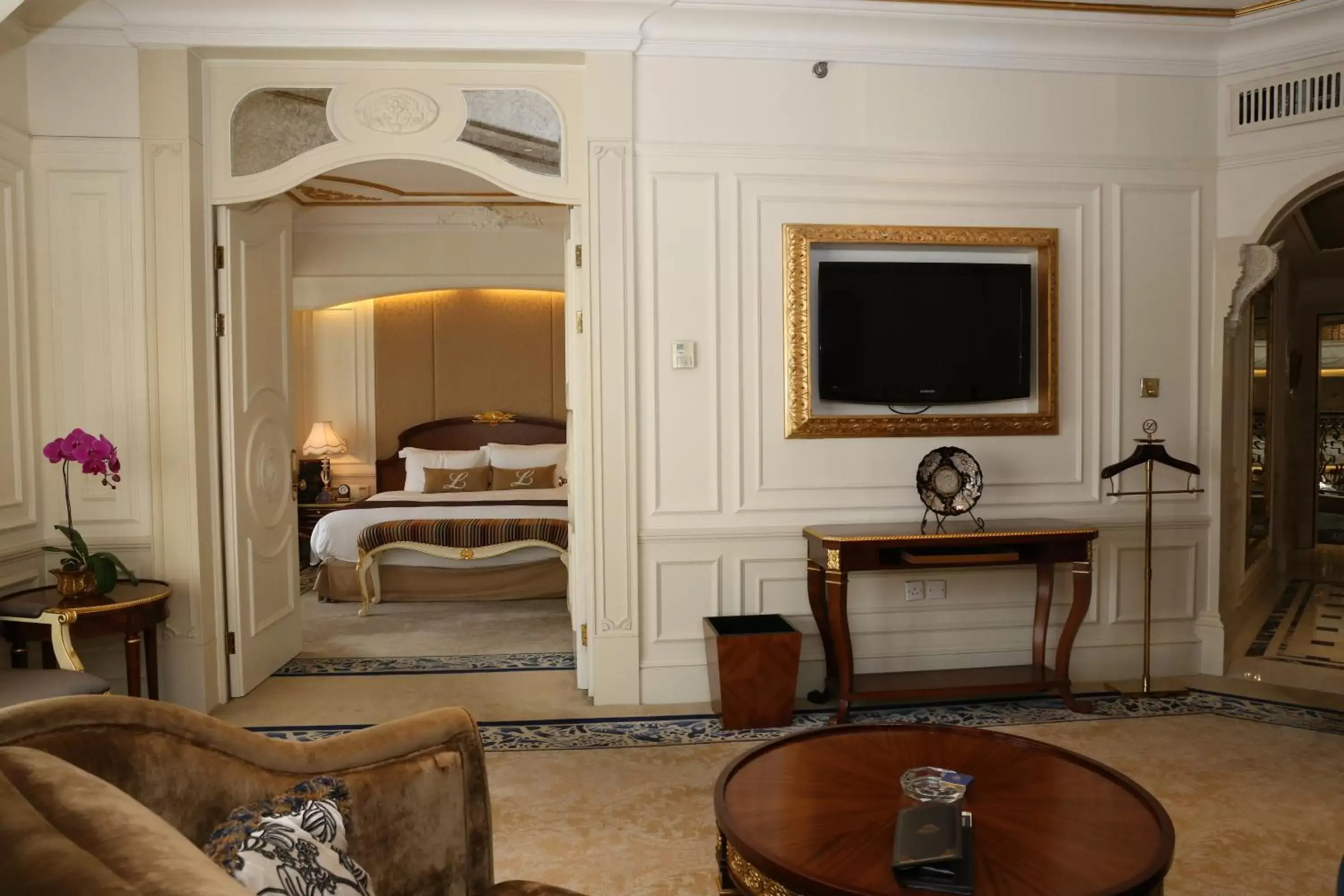 Bedroom, TV/Entertainment Center in Legendale Hotel Beijing