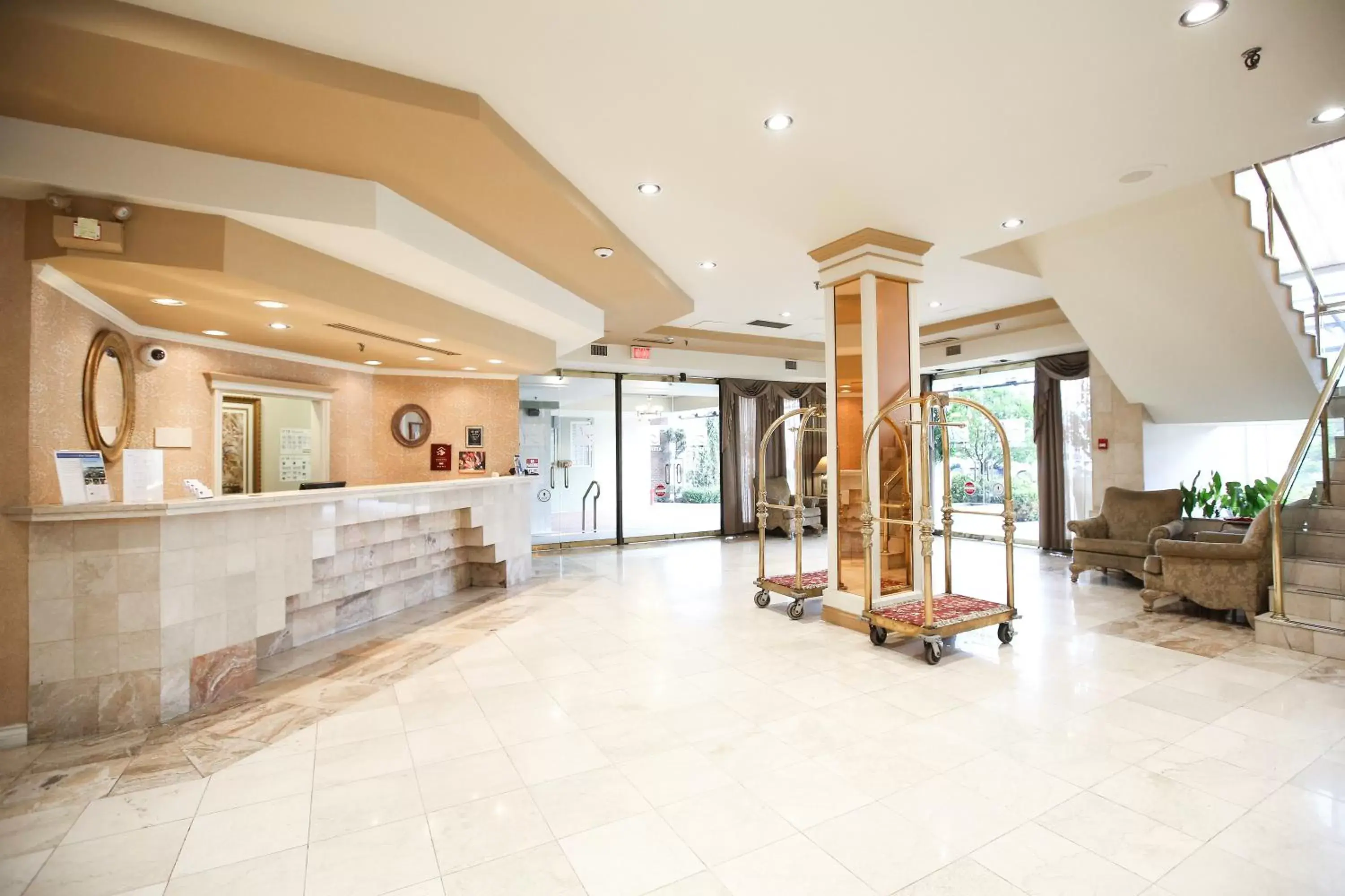 Lobby or reception, Lobby/Reception in Atrium Inn Vancouver