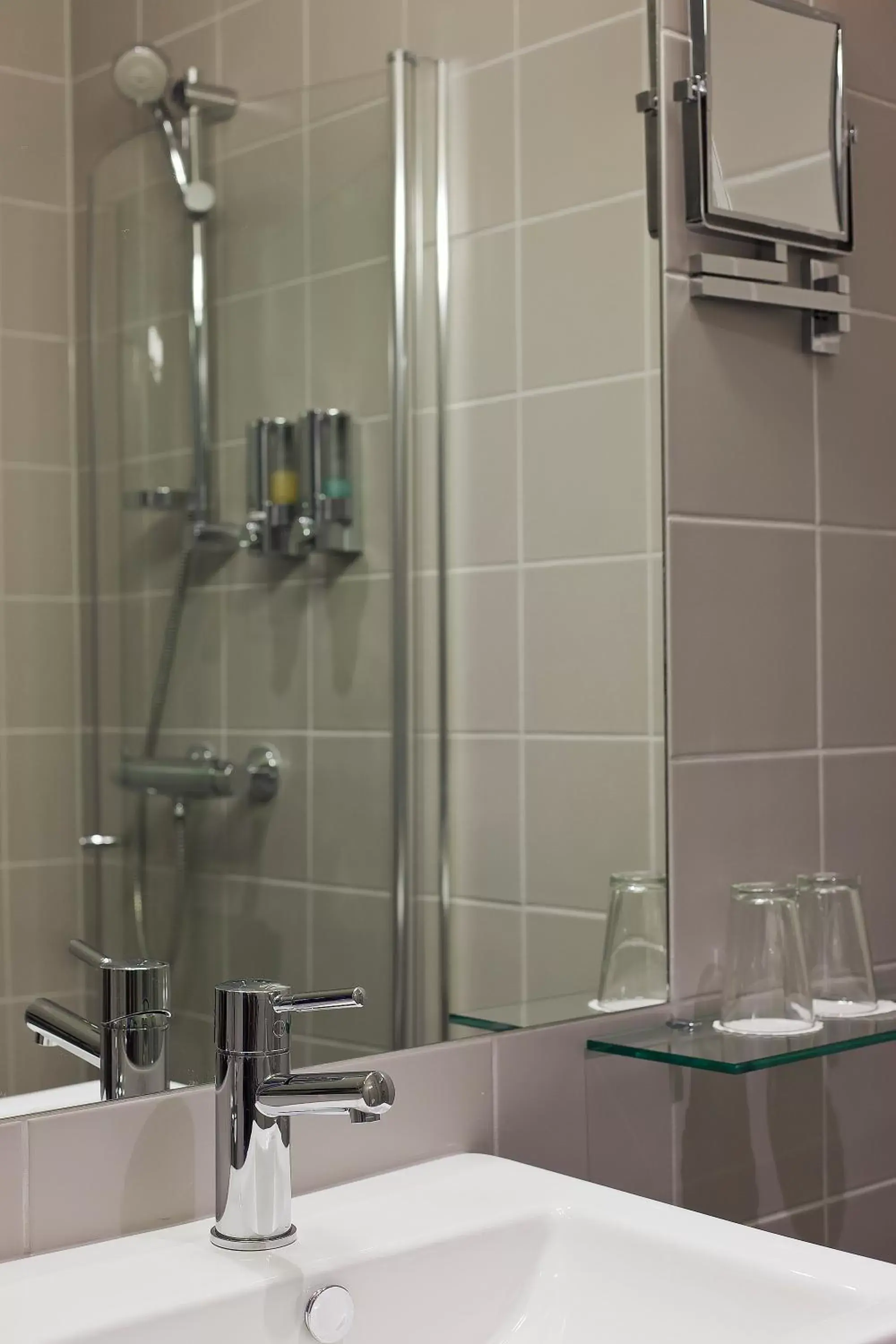 Shower, Bathroom in Saga Hotel Oslo; BW Premier Collection