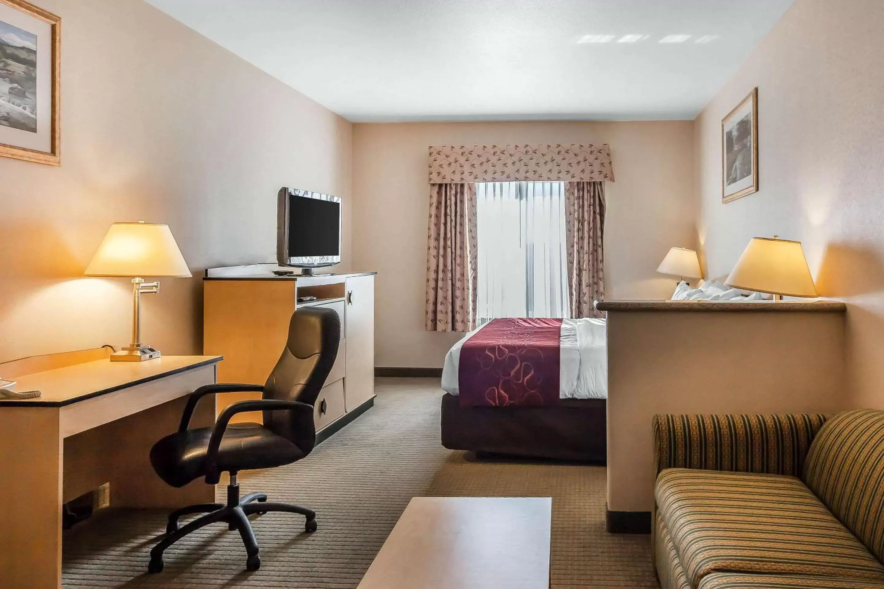 Photo of the whole room in Comfort Inn & Suites Airport Reno