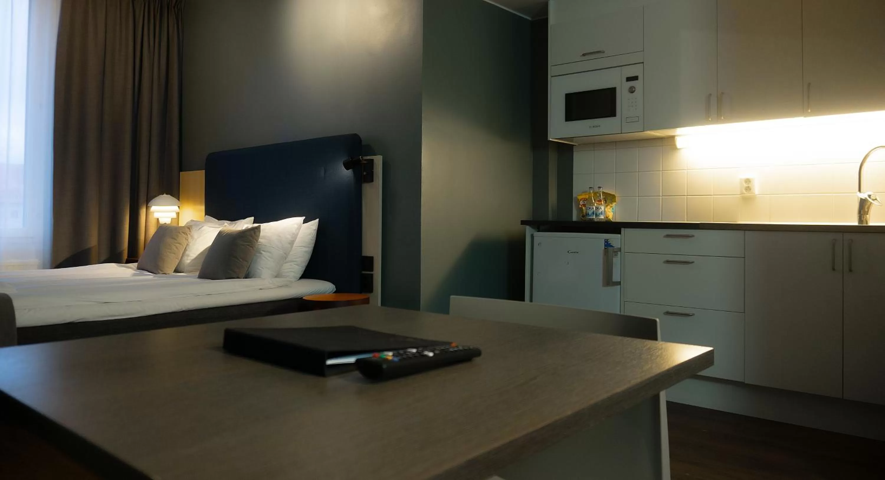 Kitchen or kitchenette, Bed in Best Western Hotel Norrkoping City