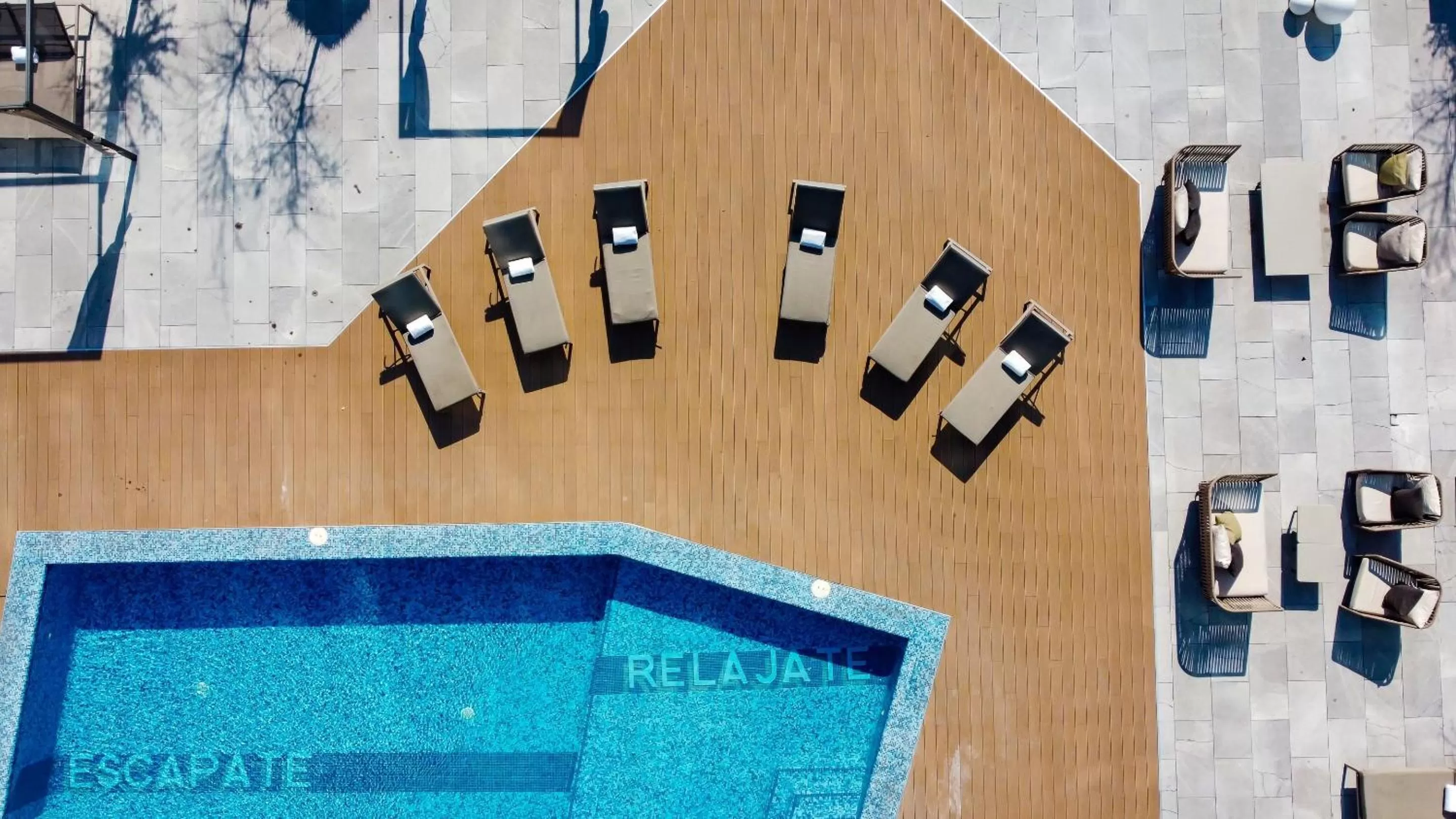 Bird's eye view in Camino Real Fashion Drive Monterrey