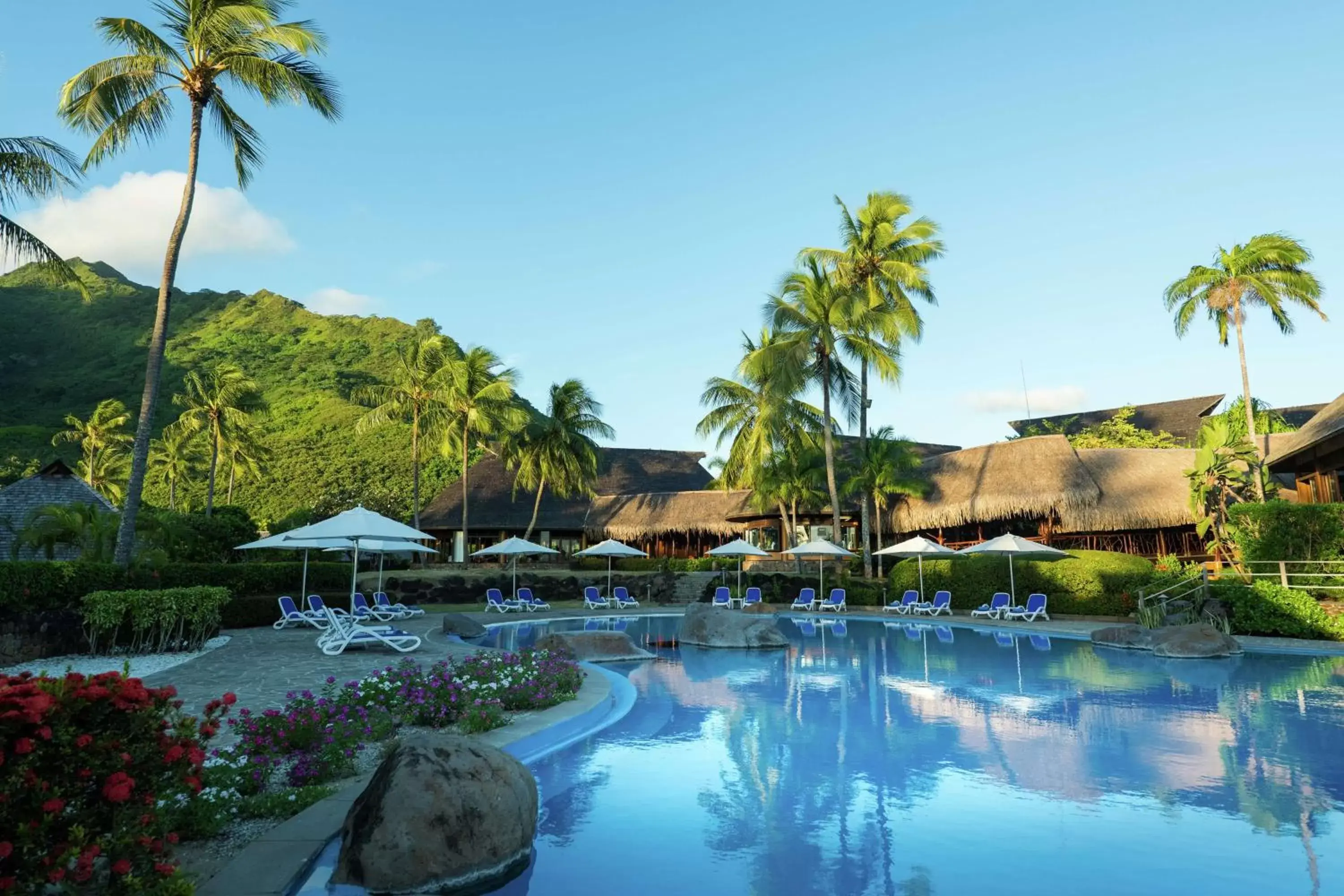 Pool view in Hilton Moorea Lagoon Resort & Spa Pool view in Hilton Moorea Lagoon Resort & Spa