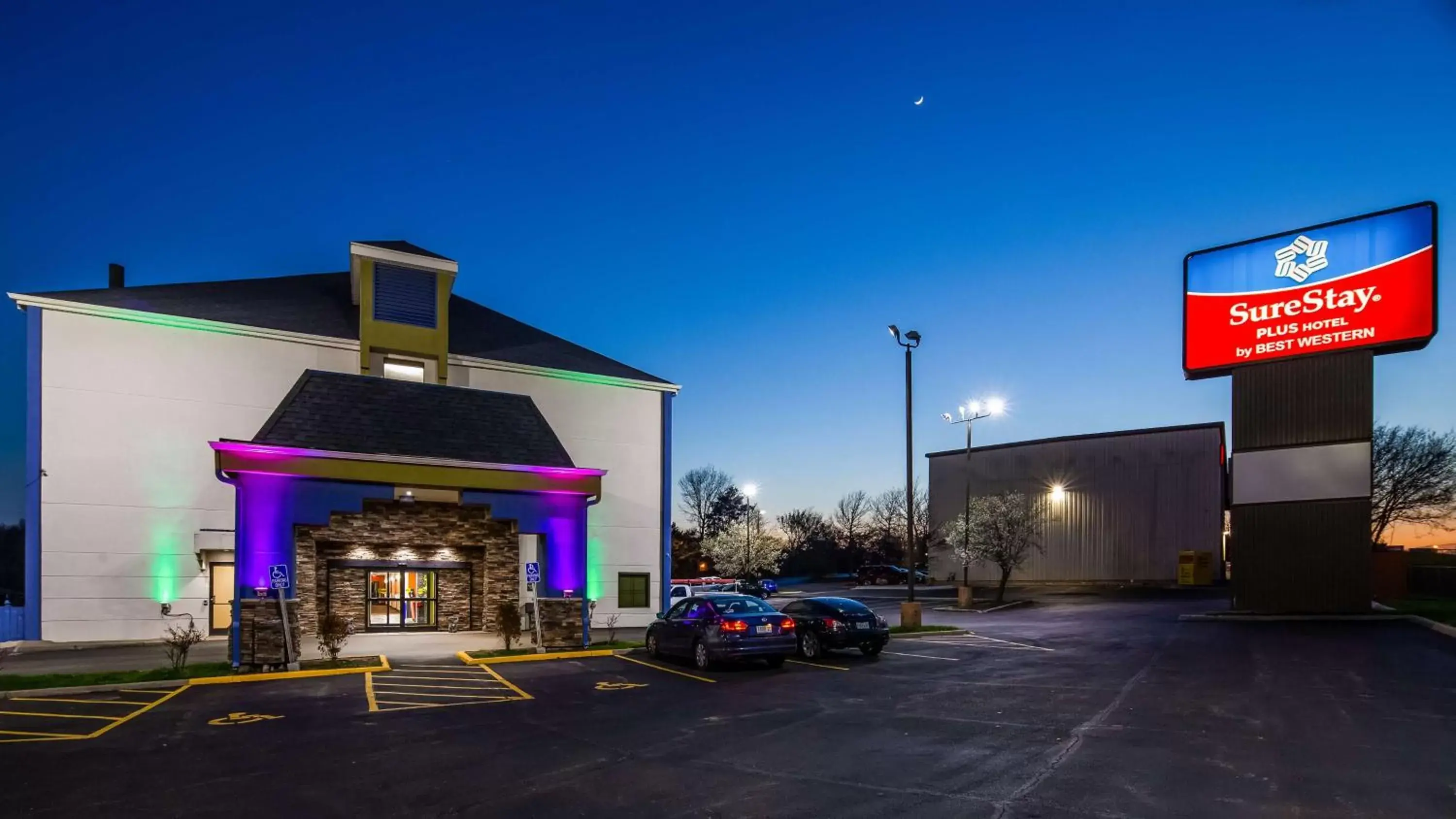 Property building in SureStay Plus Hotel by Best Western Blue Springs