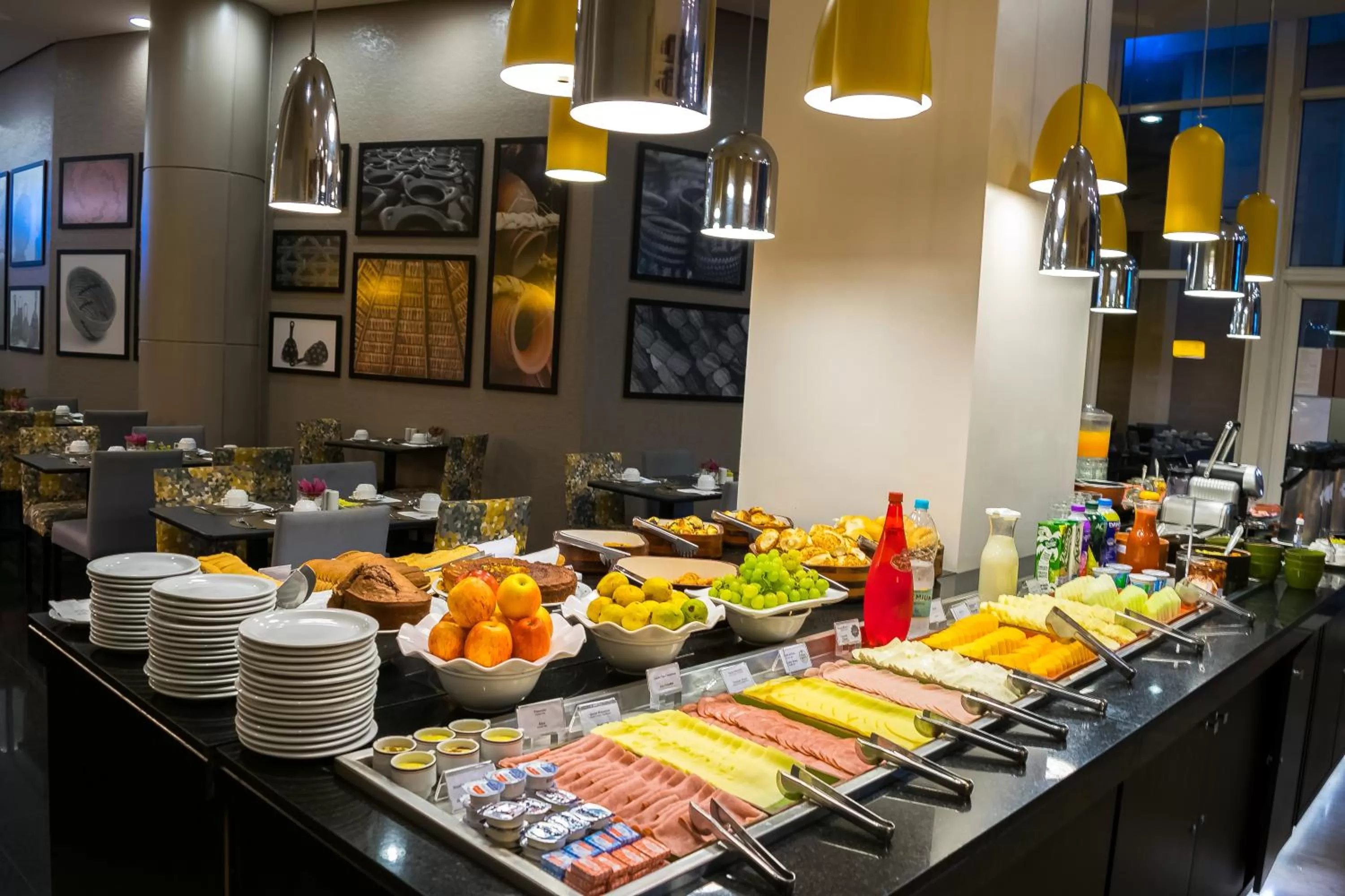 Restaurant/places to eat in Mercure Guarulhos Aeroporto