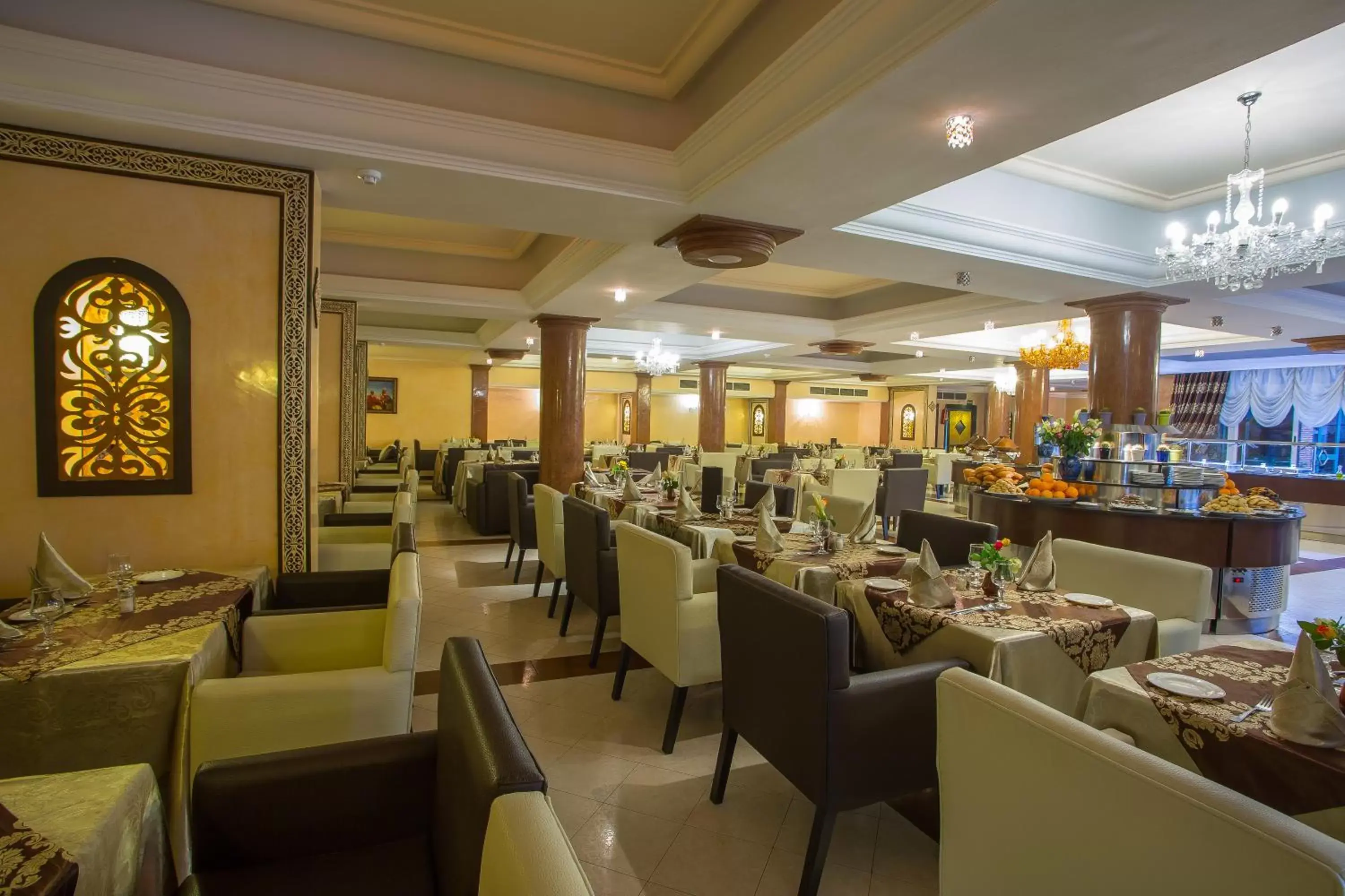 Restaurant/Places to Eat in Hotel Argana Agadir