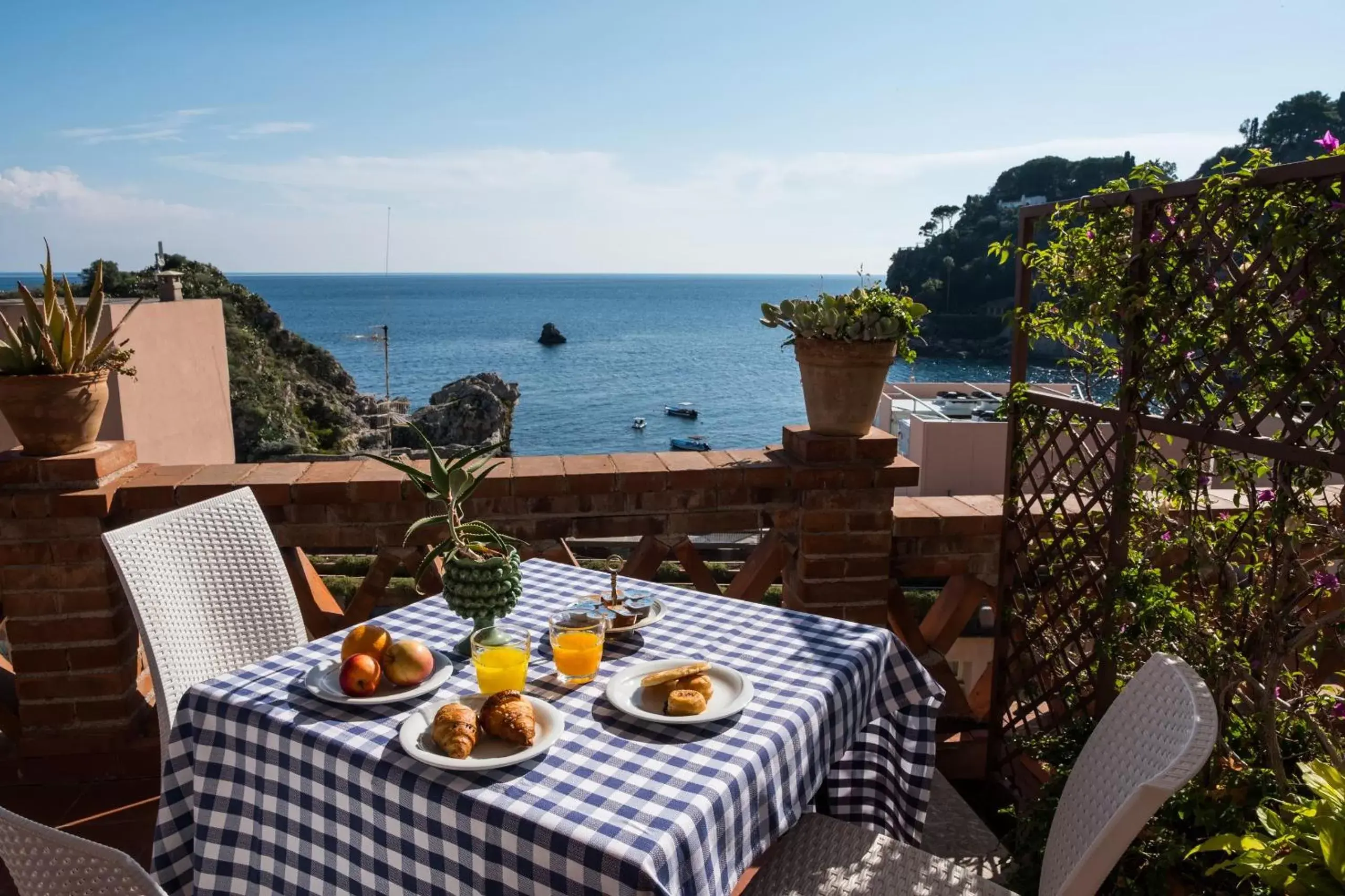 Continental breakfast, Restaurant/Places to Eat in Hotel Villino Gallodoro