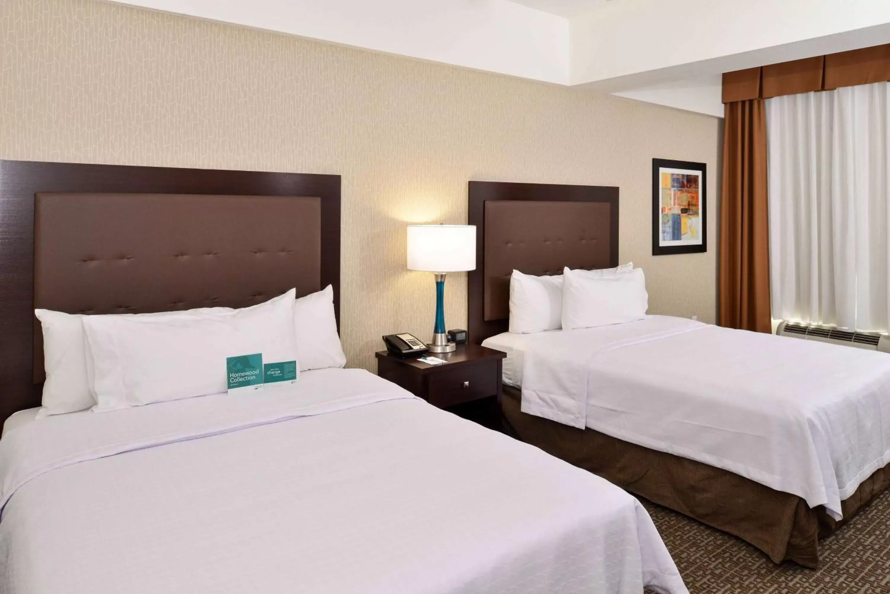 Bed in Homewood Suites by Hilton Columbia/Laurel