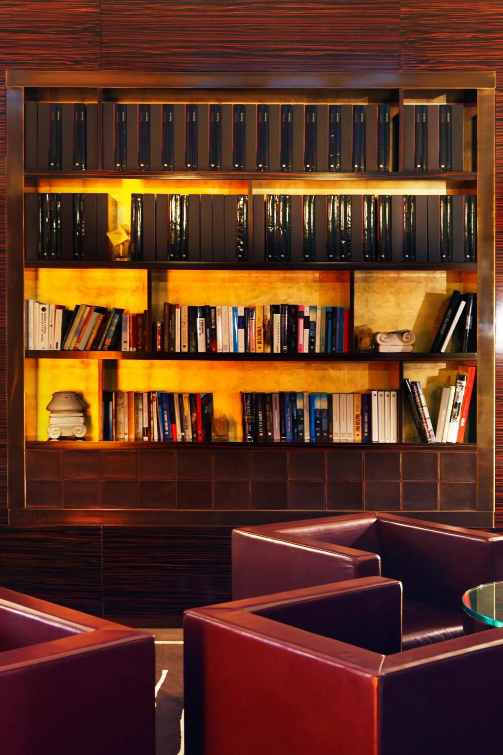 Lobby or reception, Library in Hotel Casa Fuster G.L Monumento