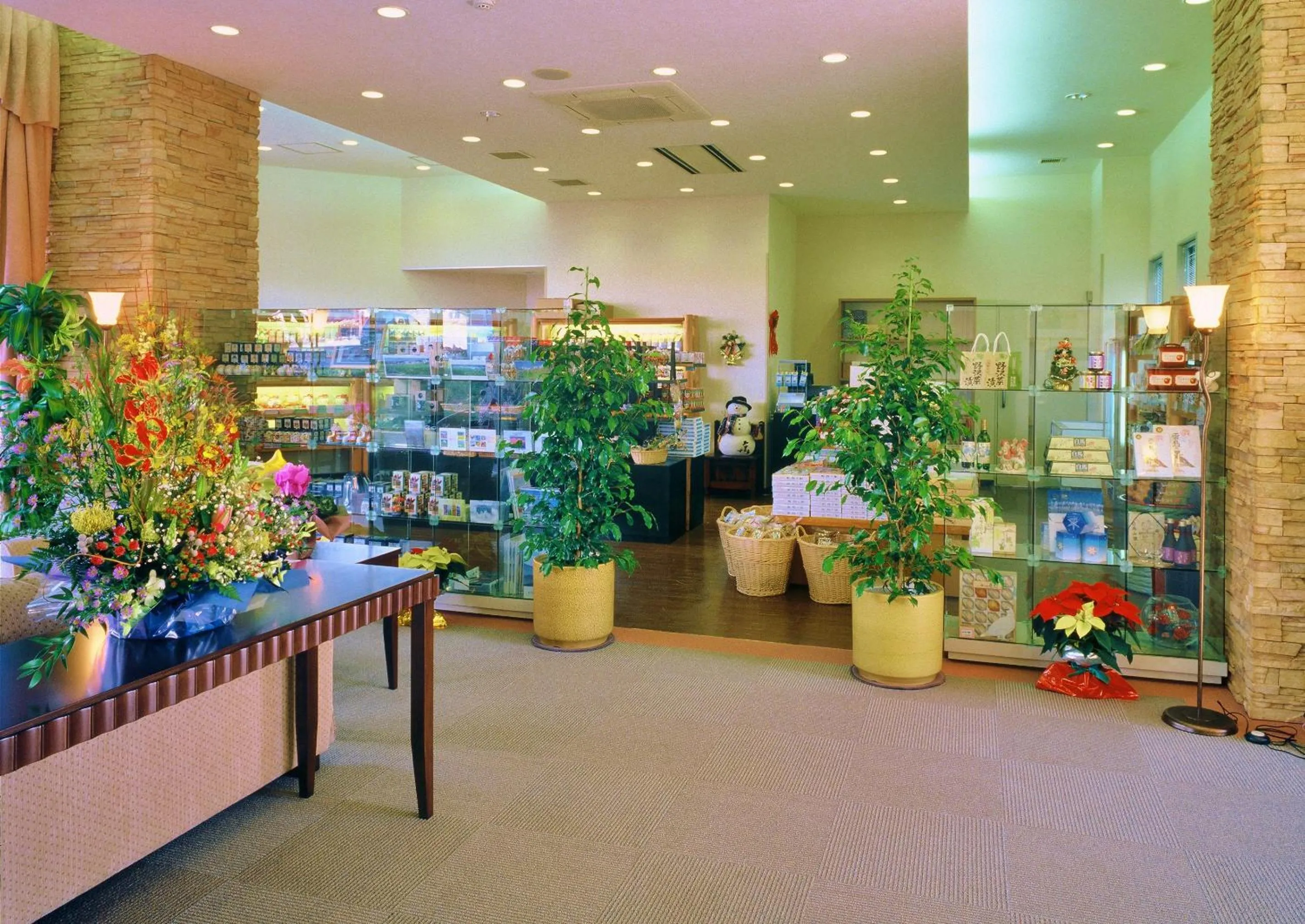 On-site shops in Hotel Hakuba