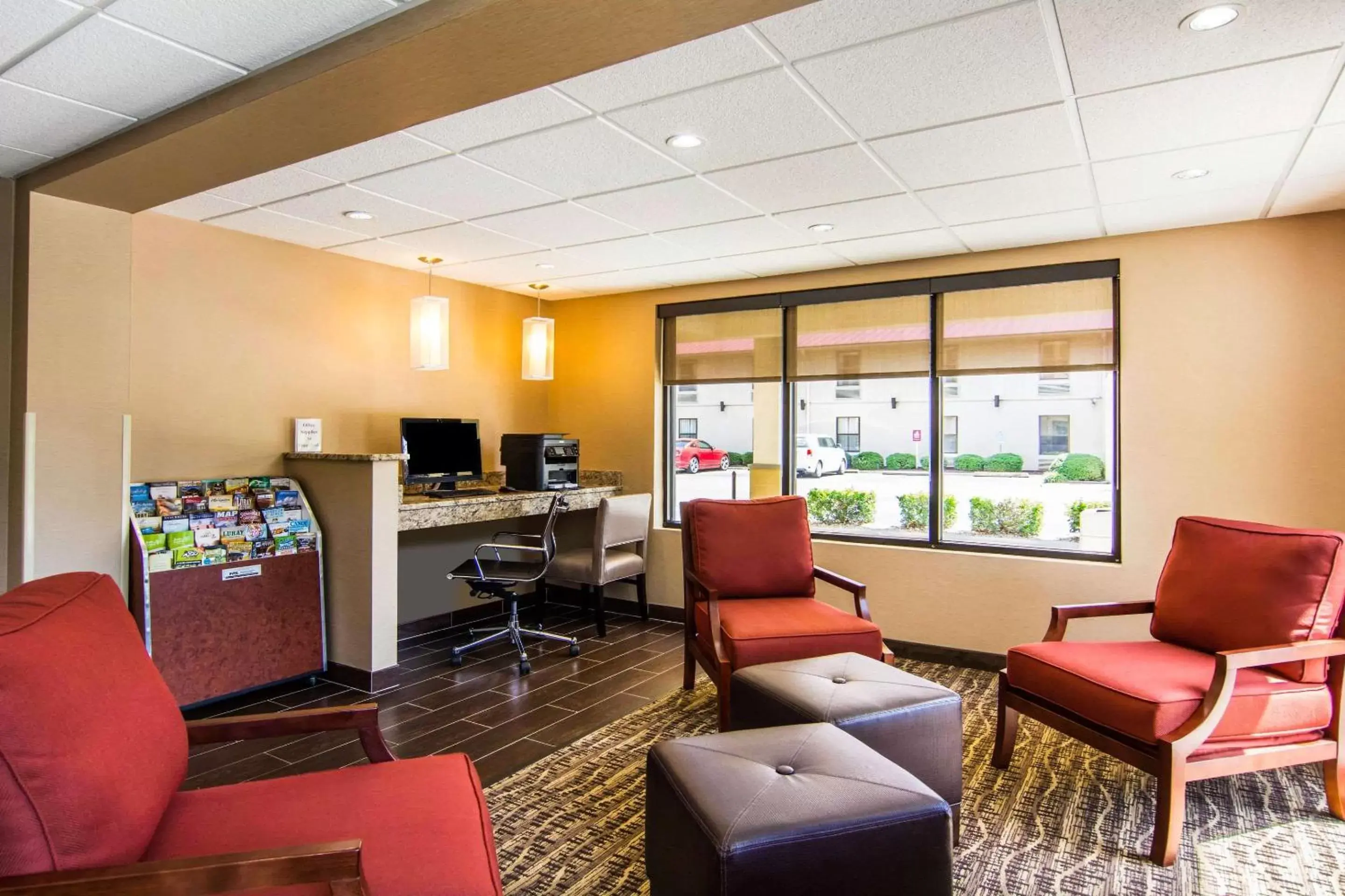 Lobby or reception in Comfort Inn Newport News Williamsburg East