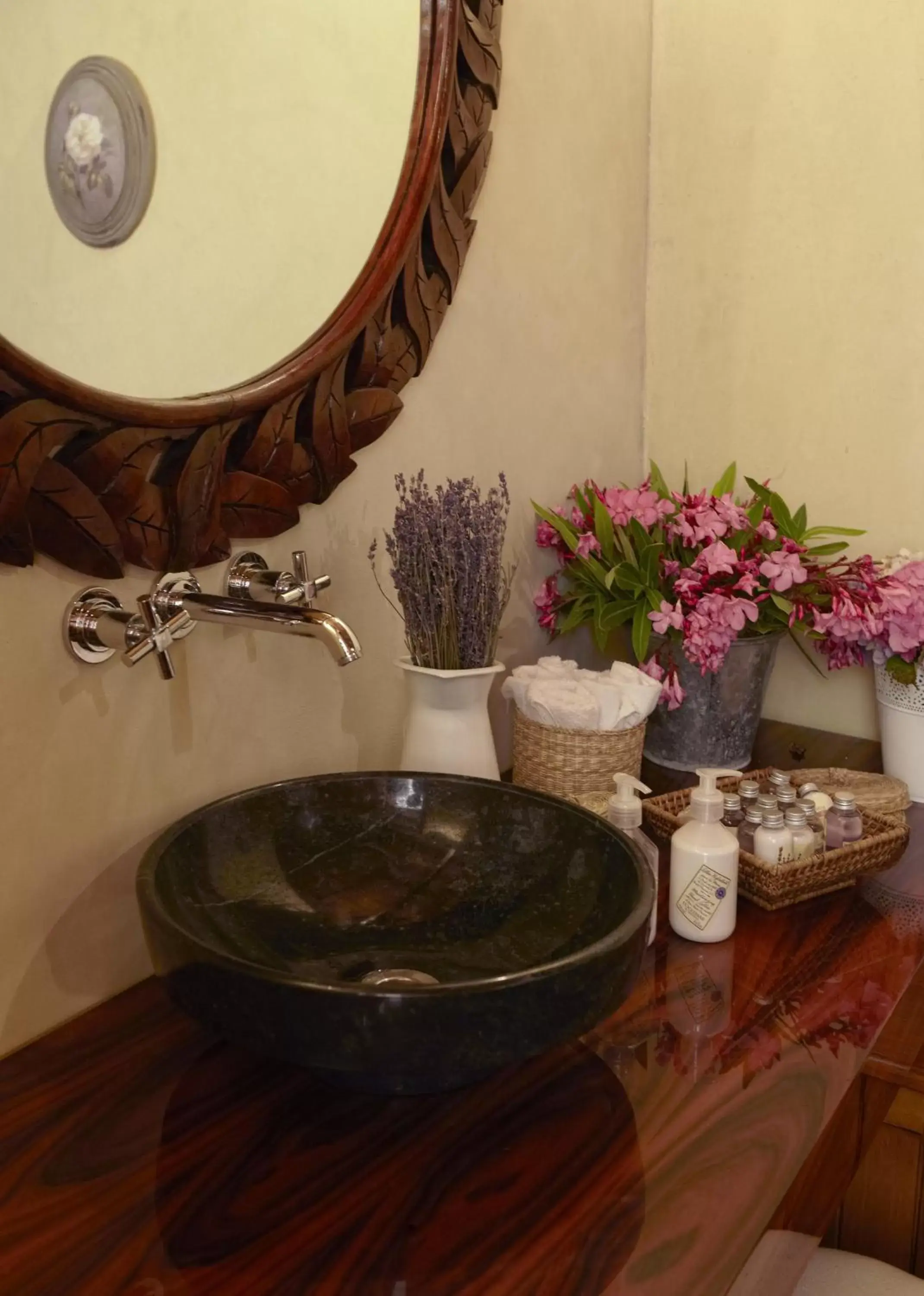 Shower, Seating Area in Gullu Konaklari