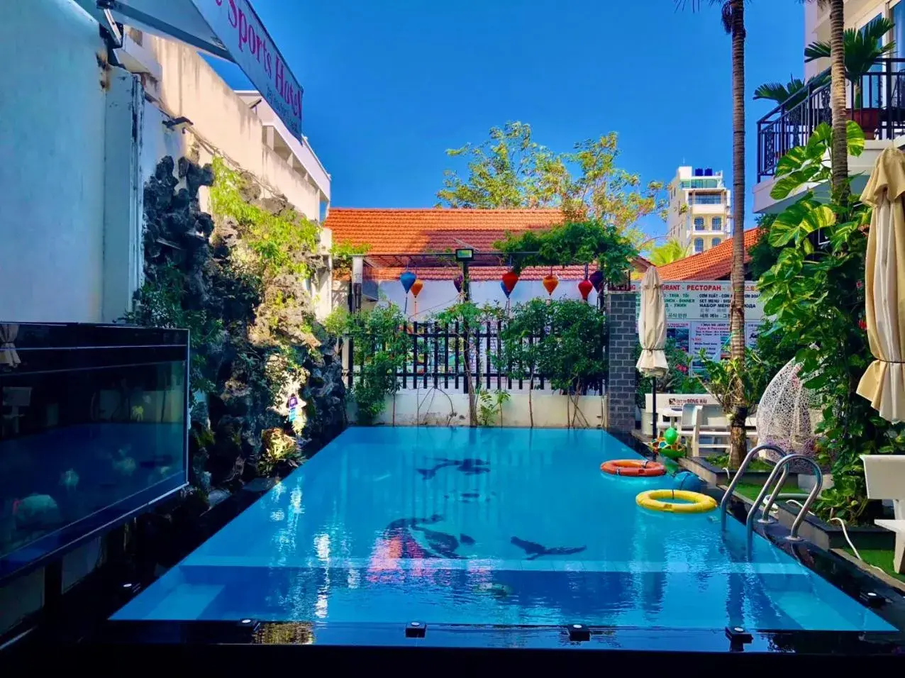 Swimming Pool in Muine Sports Hotel