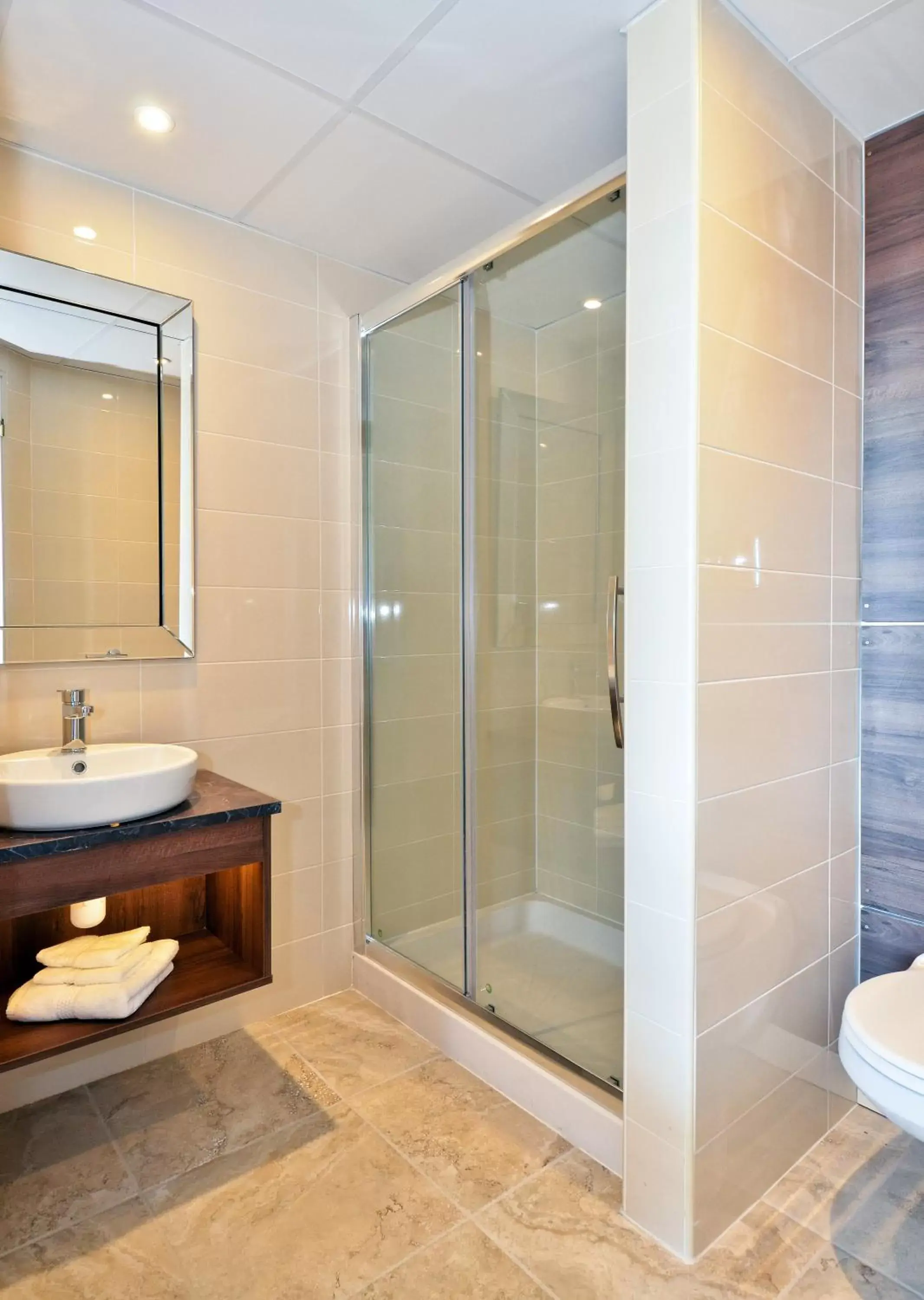 Shower, Bathroom in Nox Hotel Galway