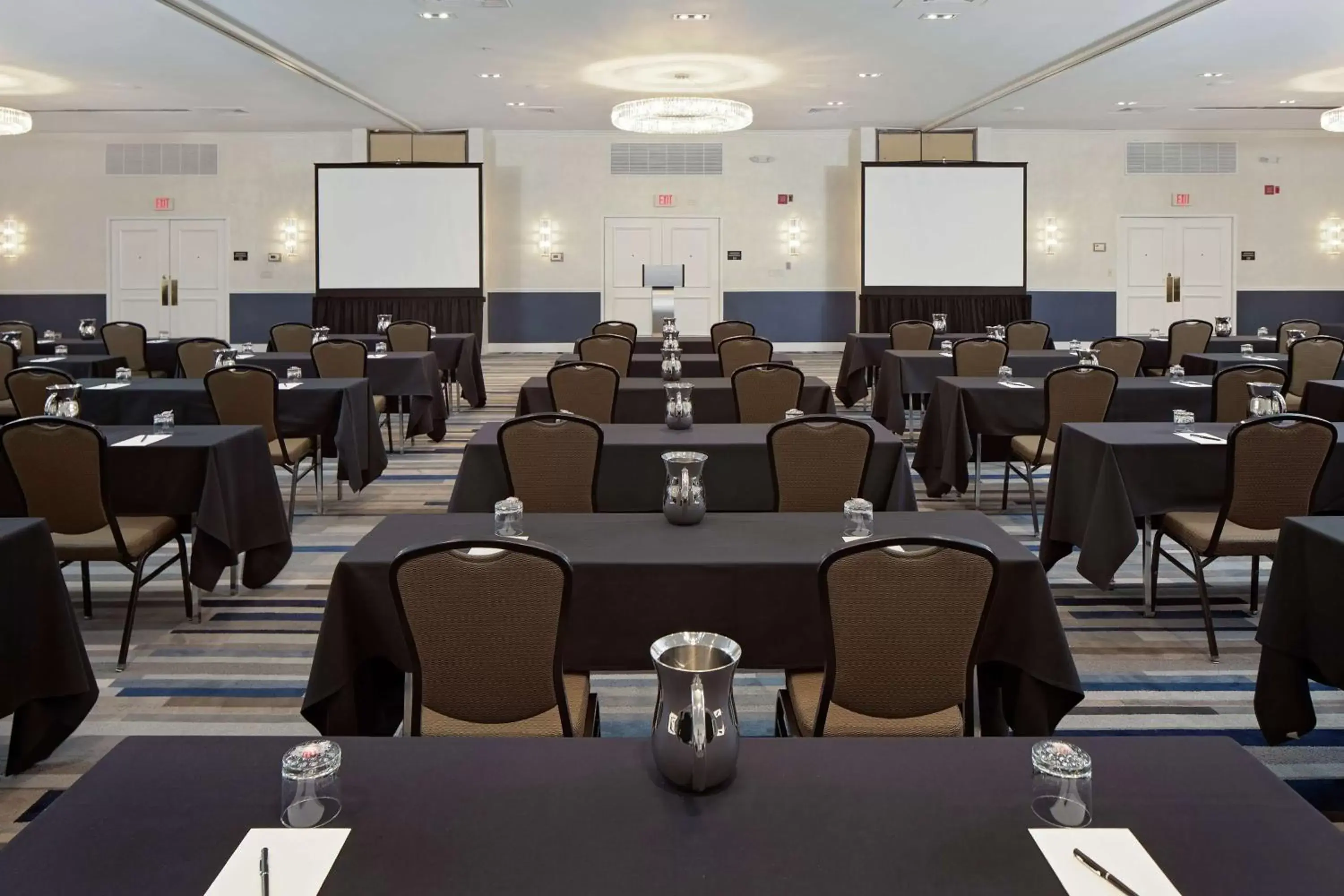 Meeting/conference room in Hilton Nashville Airport
