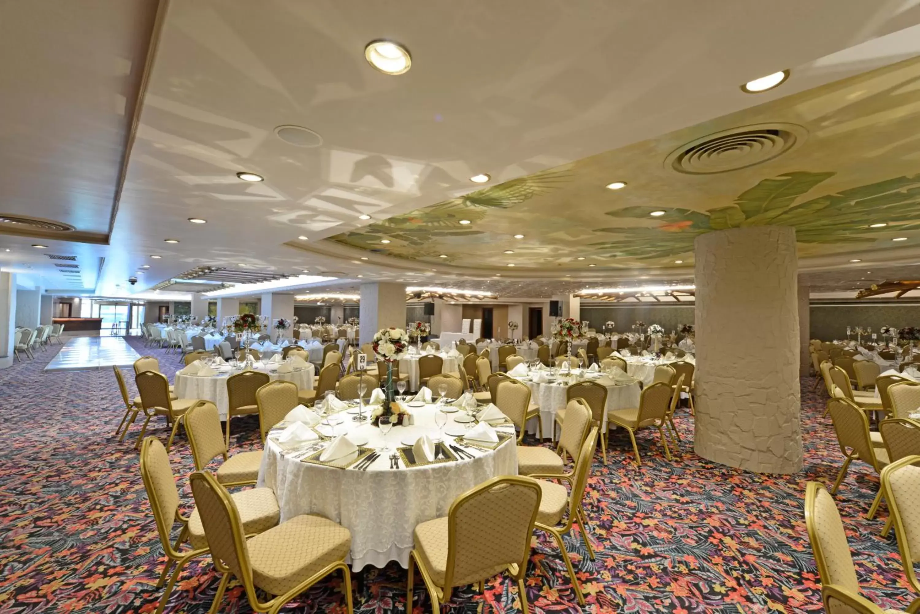 Meeting/conference room, Restaurant/Places to Eat in Eresin Hotels Topkapi