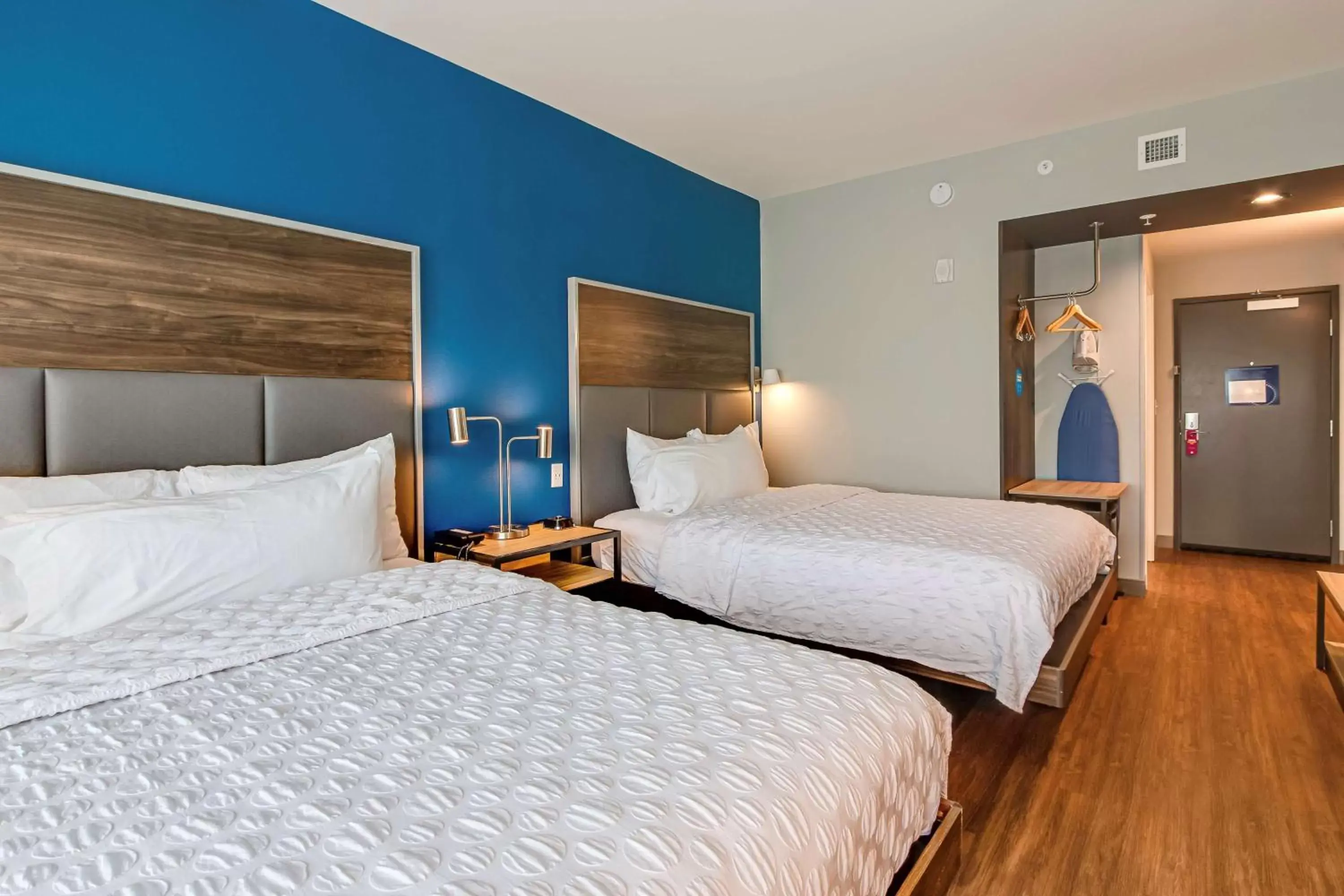 Photo of the whole room, Bed in TRU By Hilton Clarksville Photo of the whole room, Bed in TRU By Hilton Clarksville