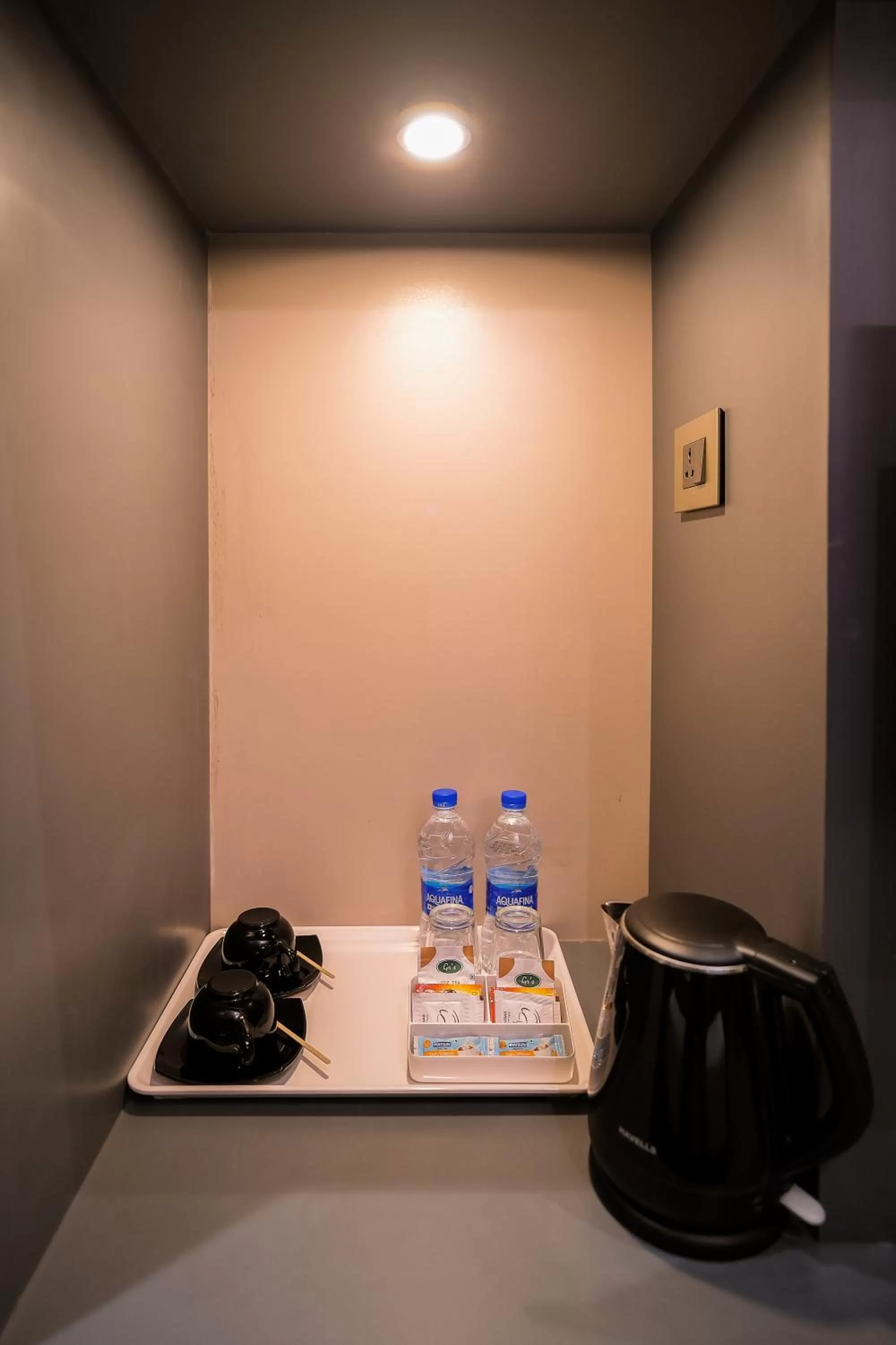 oven in Symphony Inn