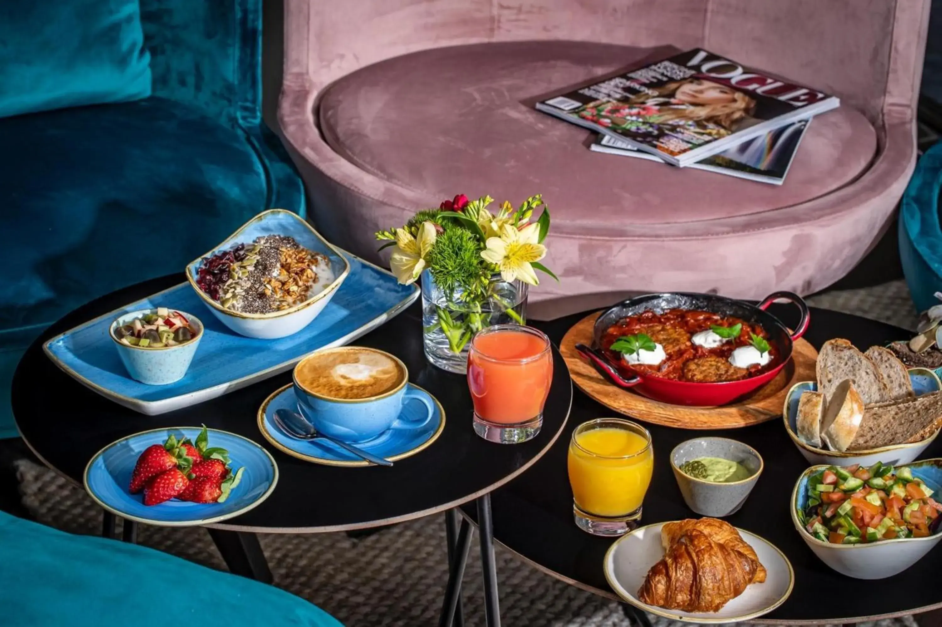 Food and drinks in The Muse Boutique Hotel Tel Aviv