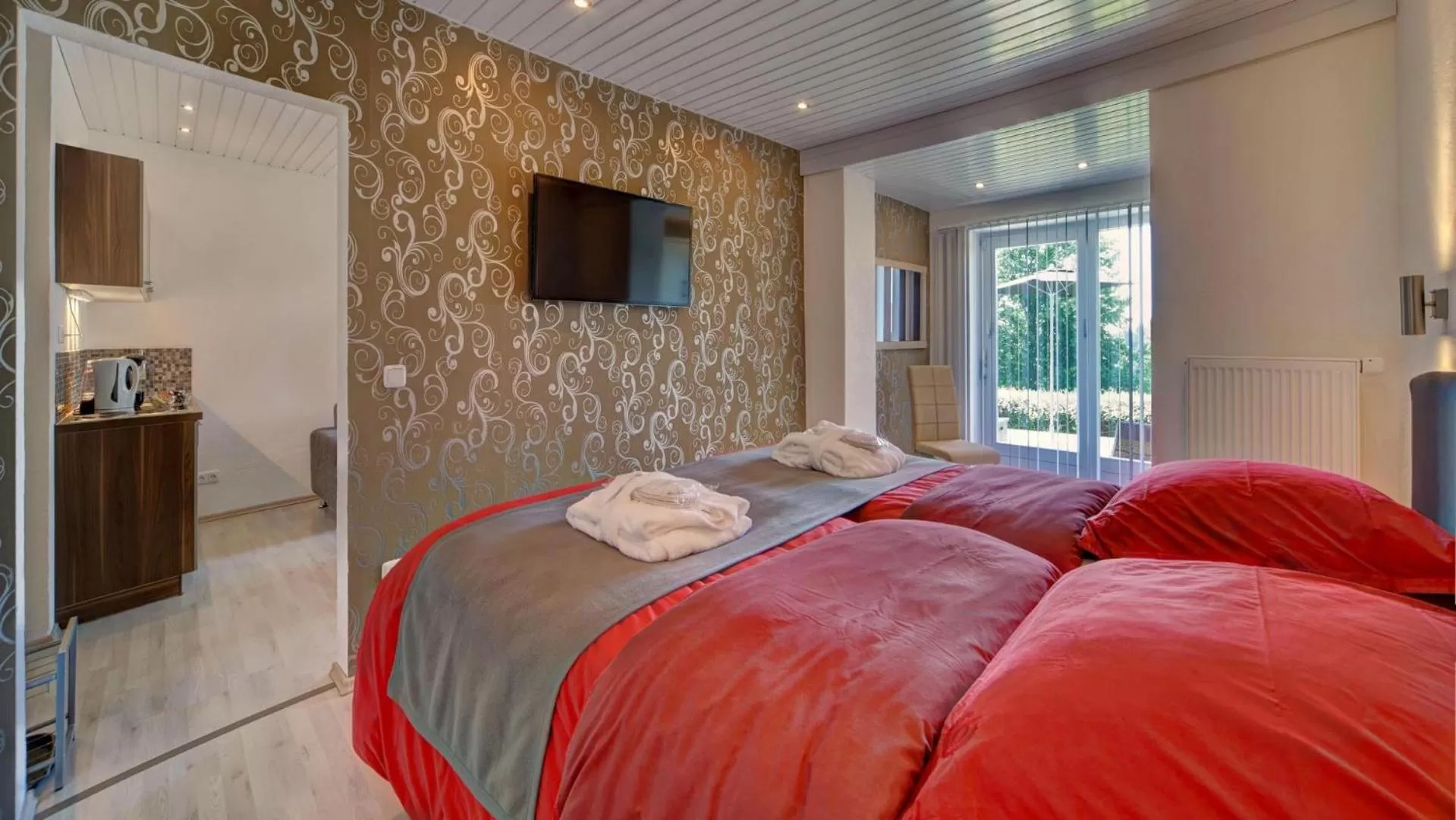 Bedroom, Bed in Suit' & Frühstück Zum Latschen - Adults Only